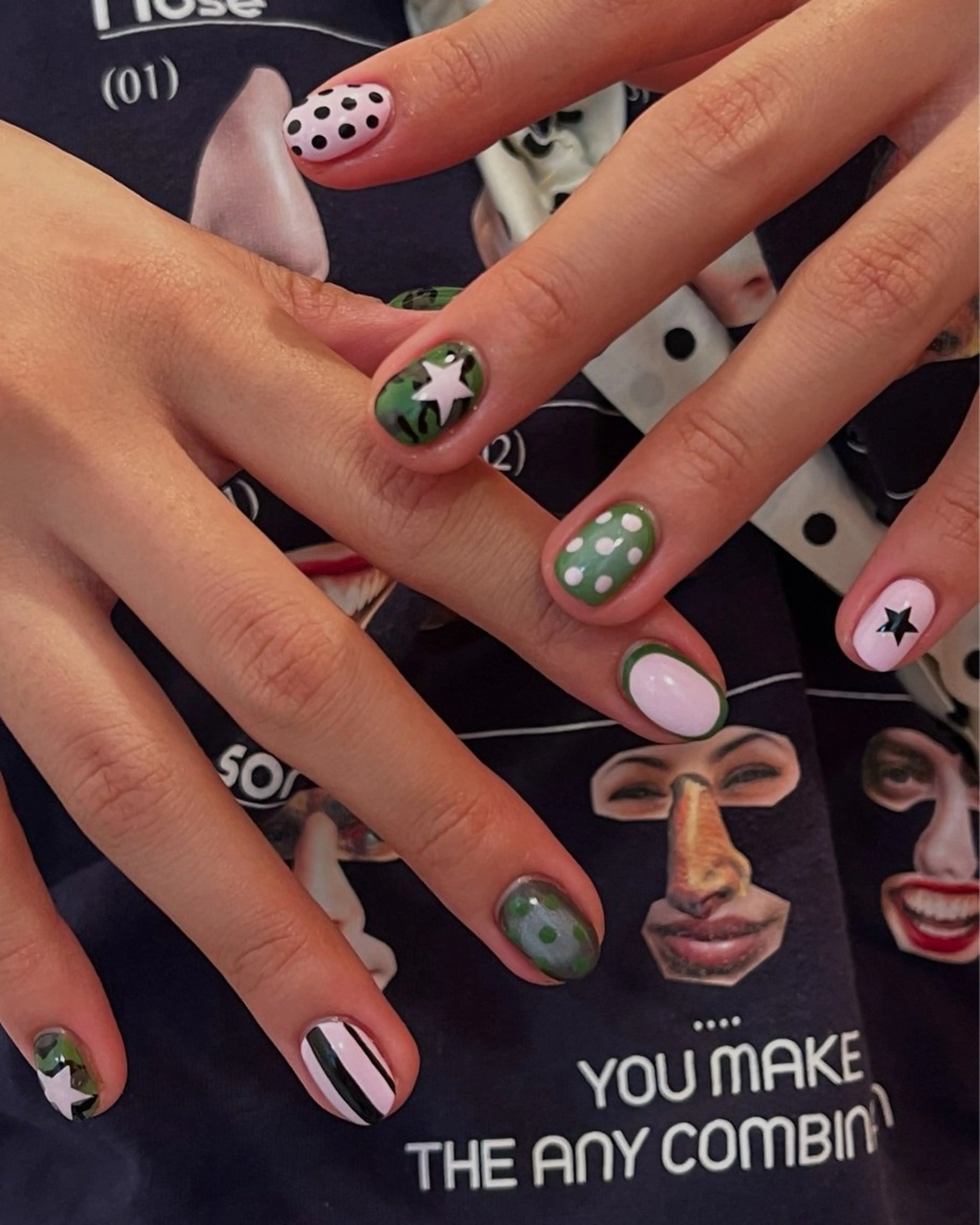 ネイル 文 /個性派ネイルのネイルデザイン