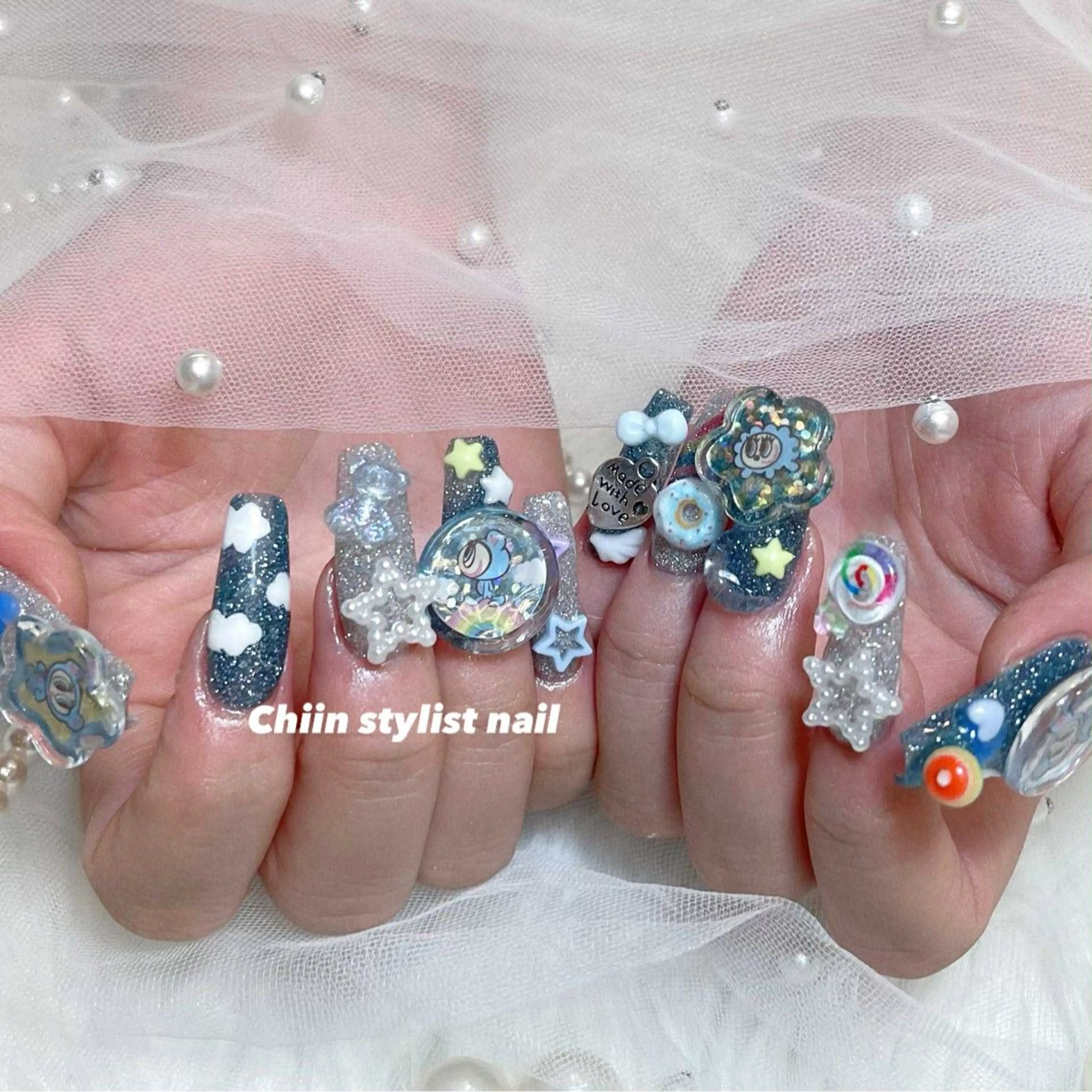 ミディアム Chiin Nailのネイルデザイン