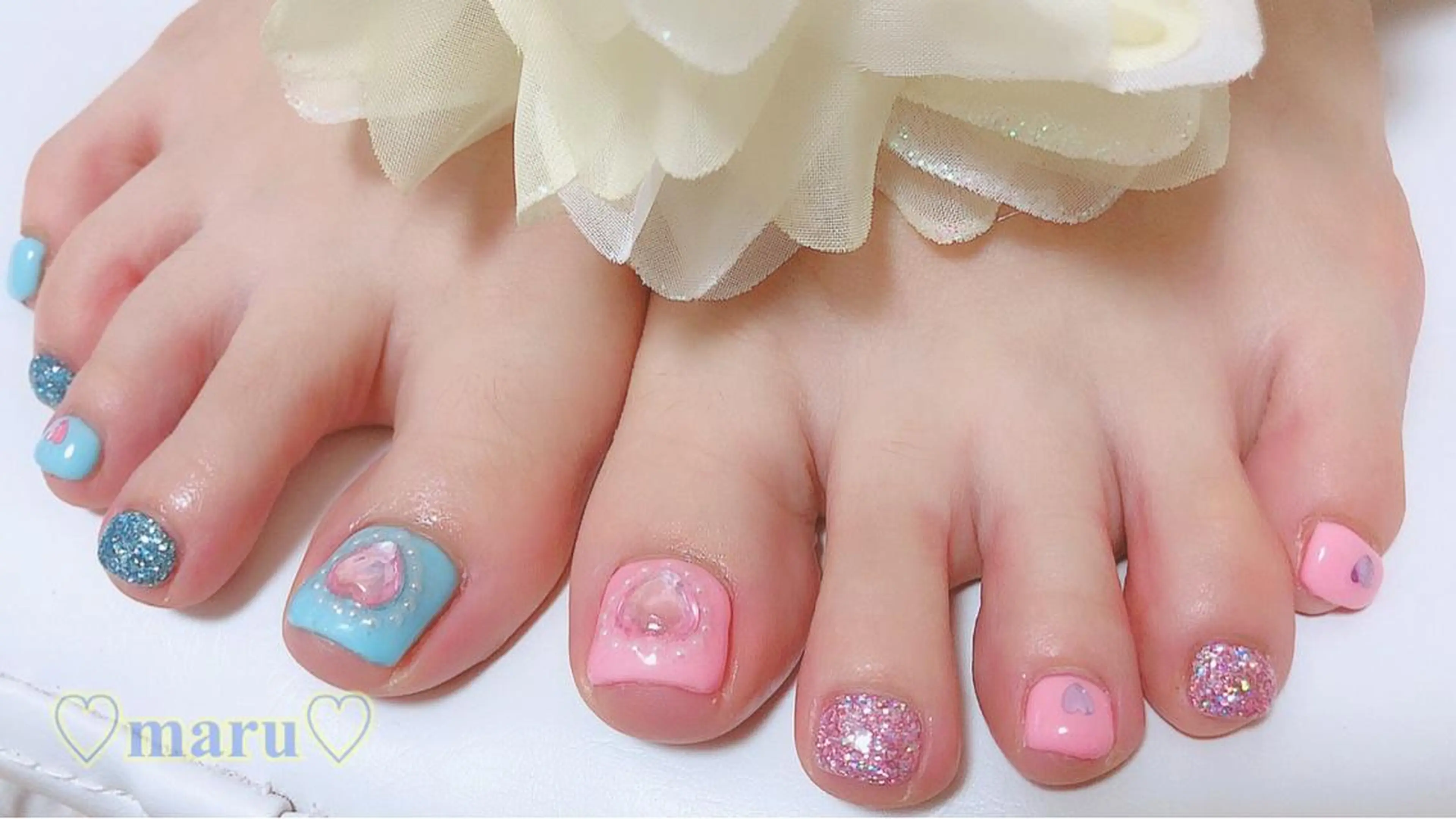 ネイル ハンドネイル フットネイル まるみ ♡のネイルデザイン