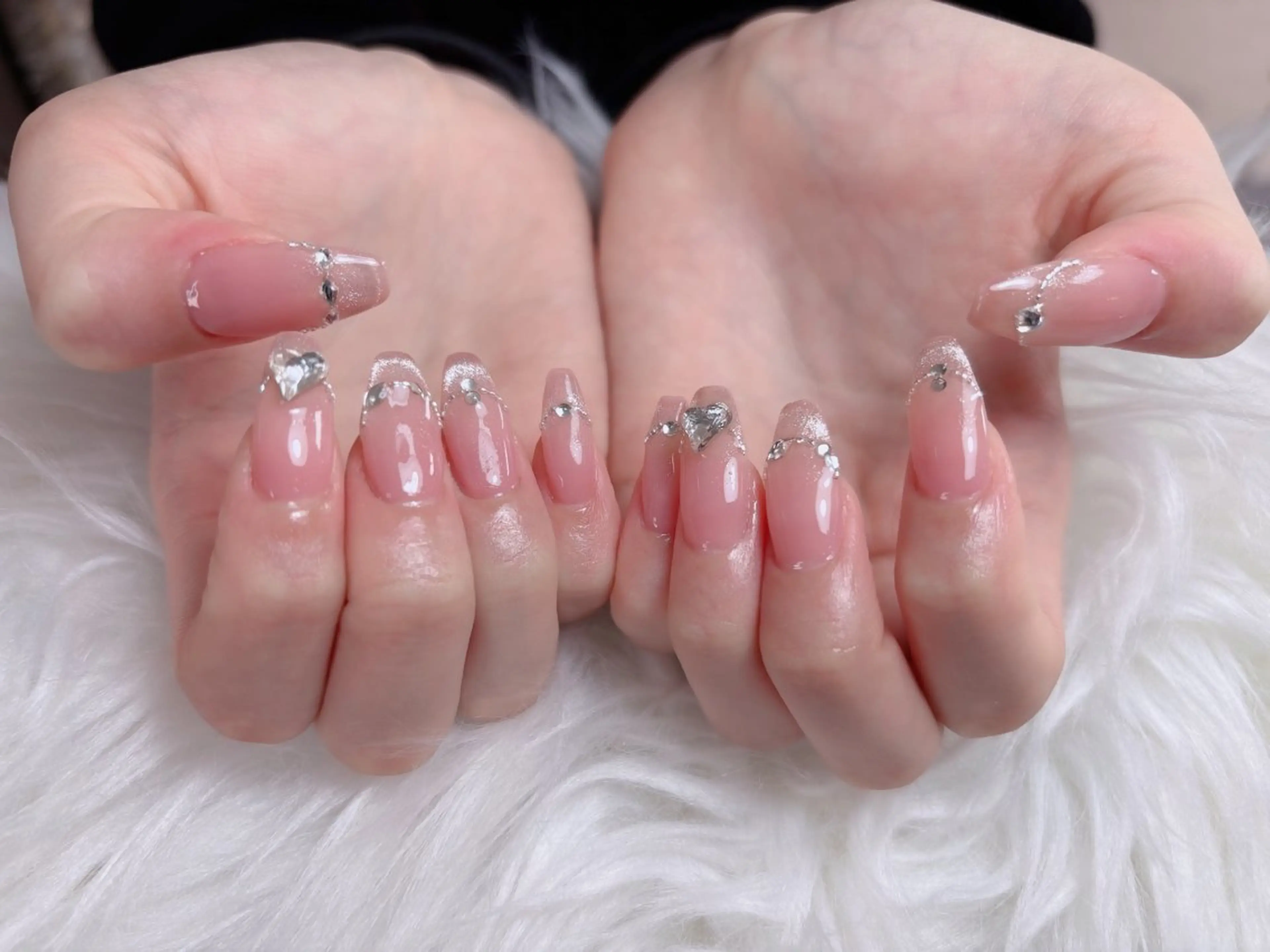 ネイル Swan Nail Salon所属・Rin Meiのネイルデザイン