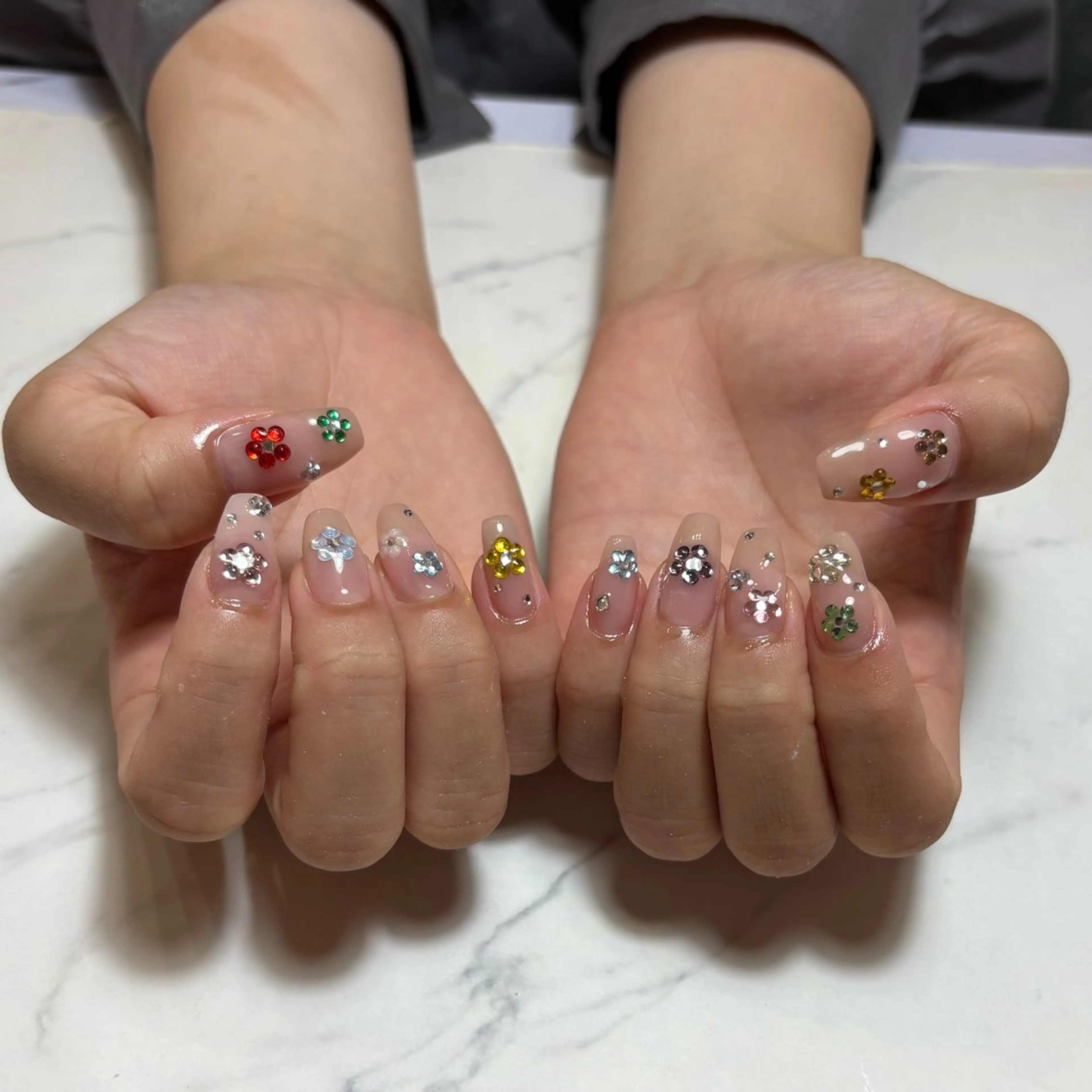 ネイル 💫 さりのネイルデザイン