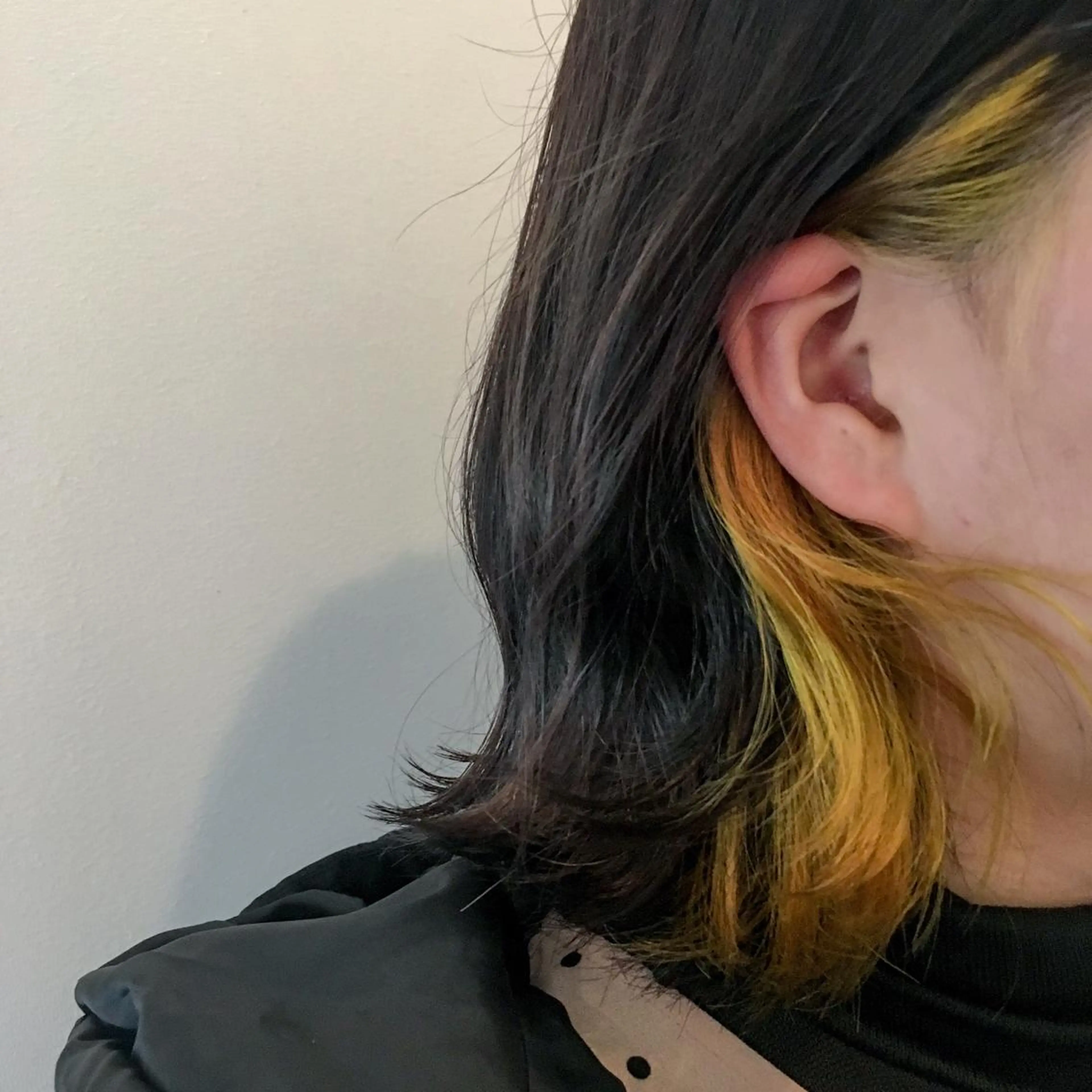 ミディアム カラー RINA🧤 デザインとボブのヘアスタイル