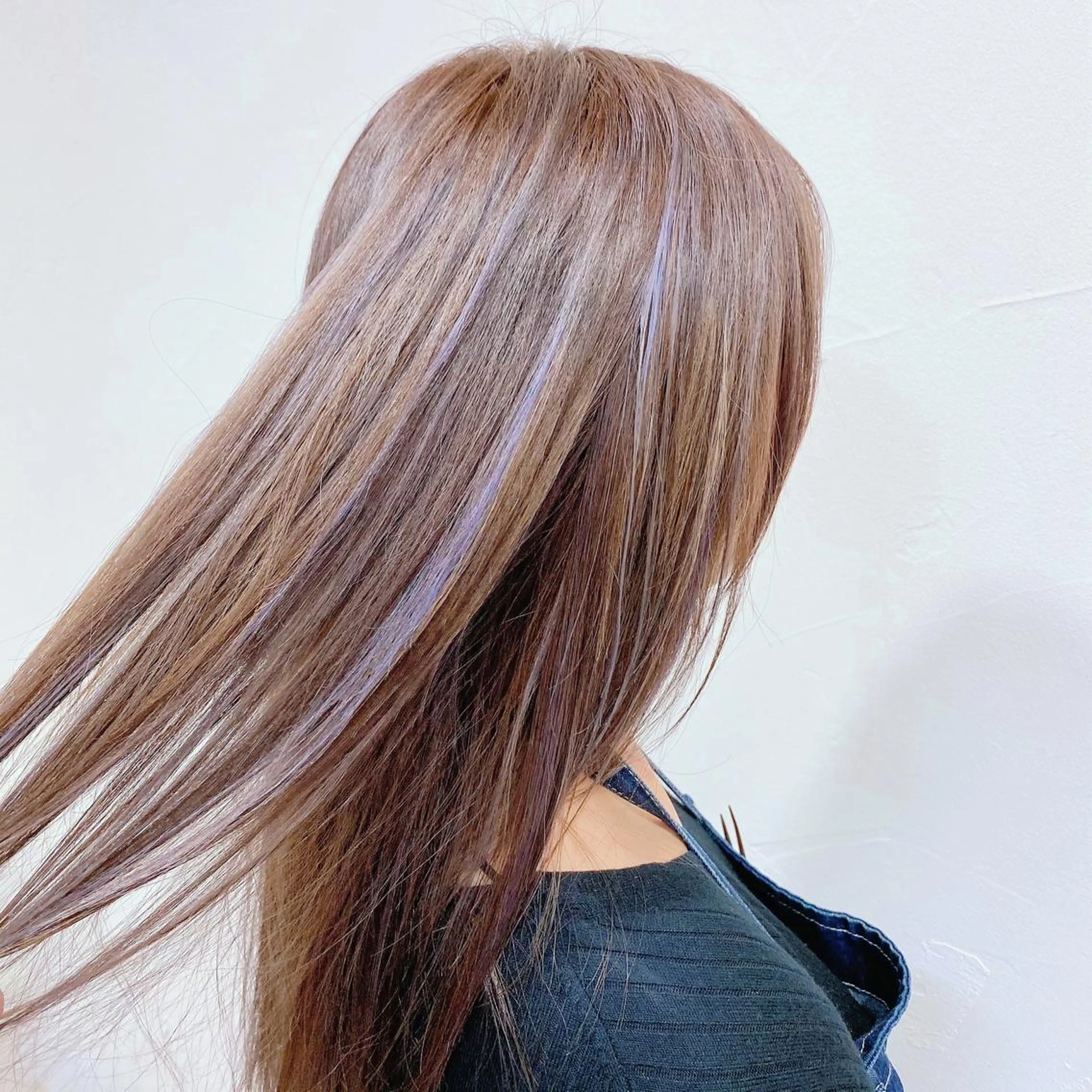 ロング カラー ヘアアレンジ メッシュ バイオレットカラー Agu hair aimer所属・古林 紘のヘアスタイル