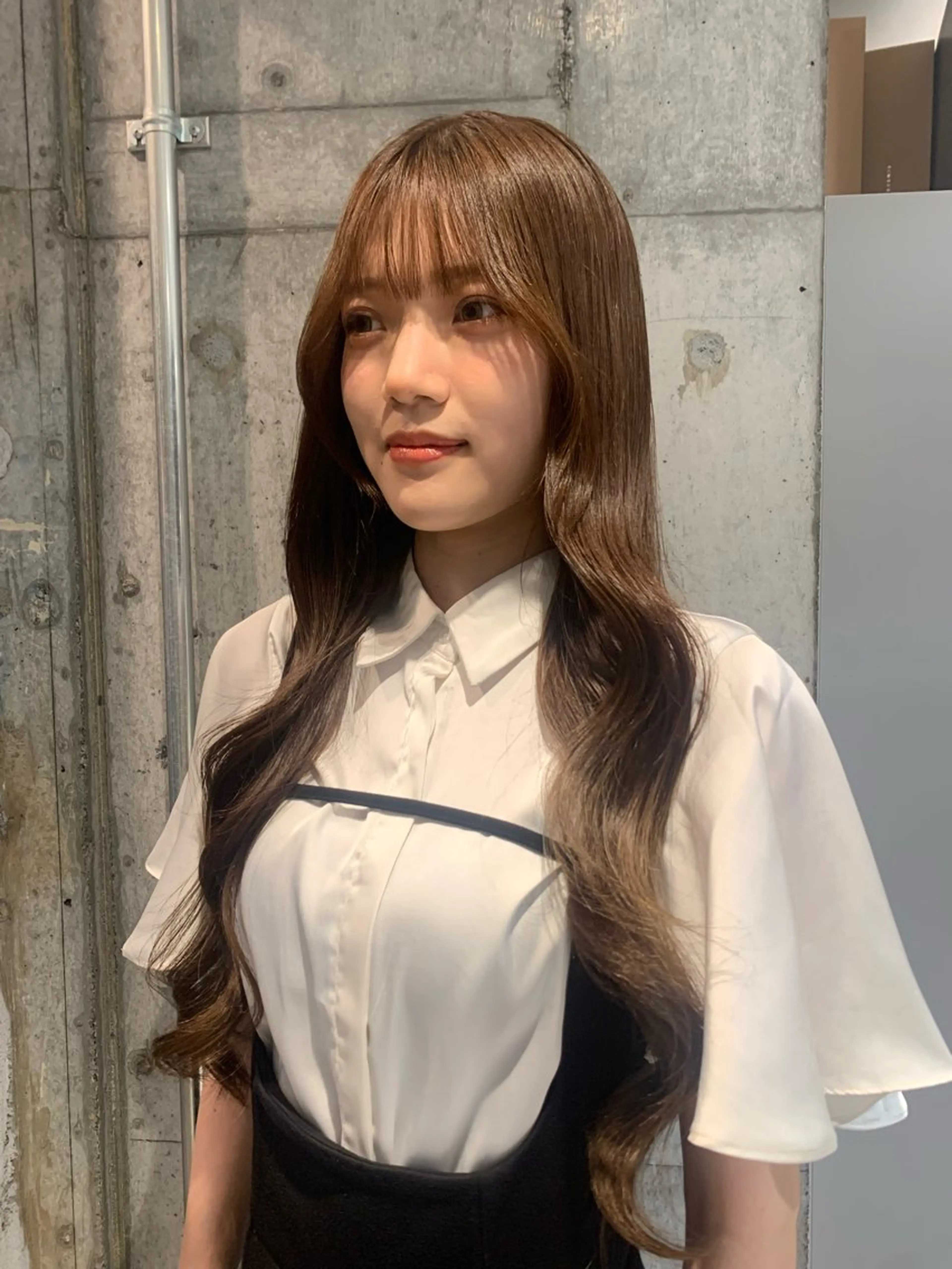 ロング カラー 顔まわりレイヤー 顔周りカット レイヤーカット ロング カット ヘアカラー レイヤー/メンズ /髪質改善　廣島公平のヘアスタイル