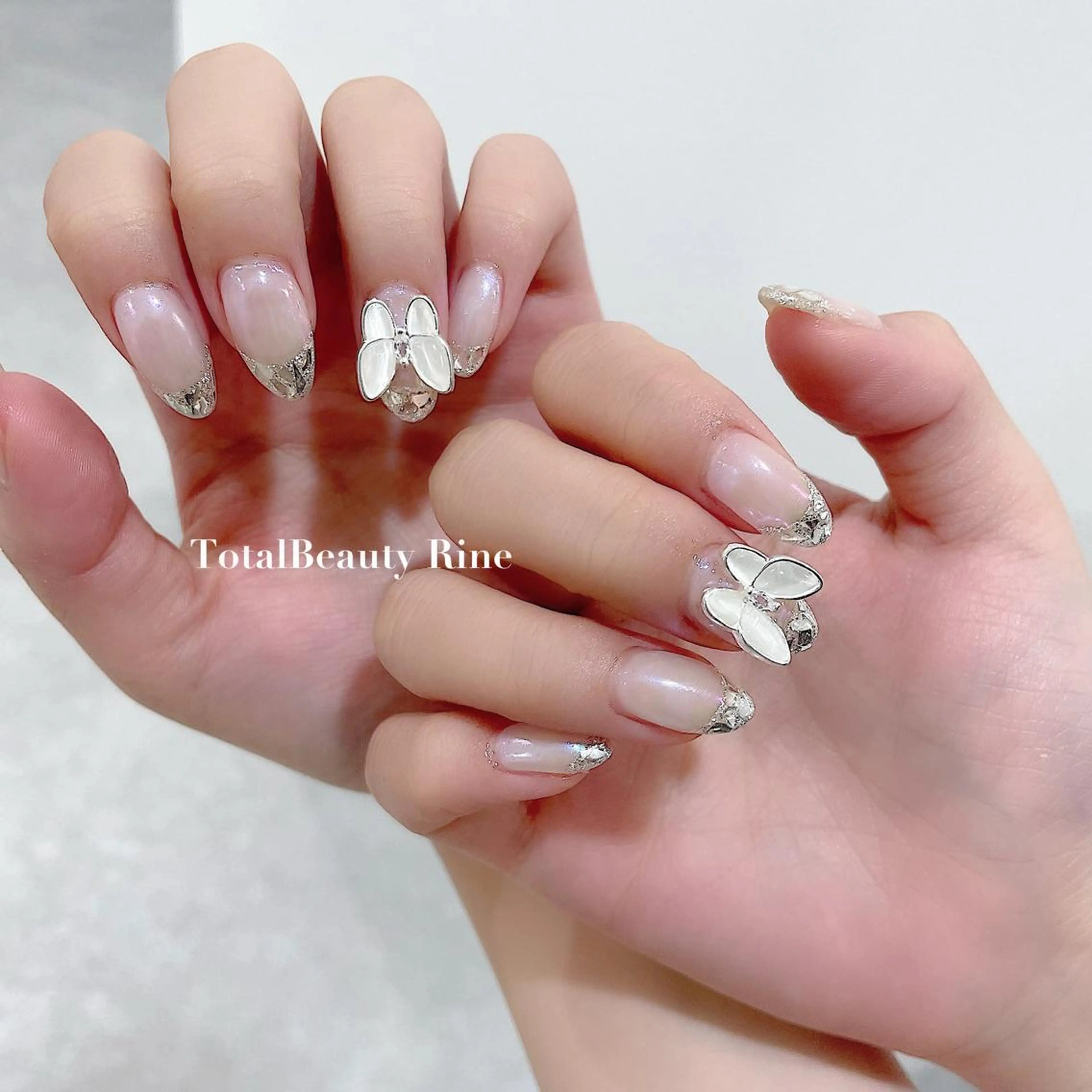 ネイル nail&eyelash Rine所属・Rine 放出 (リネ)のネイルデザイン
