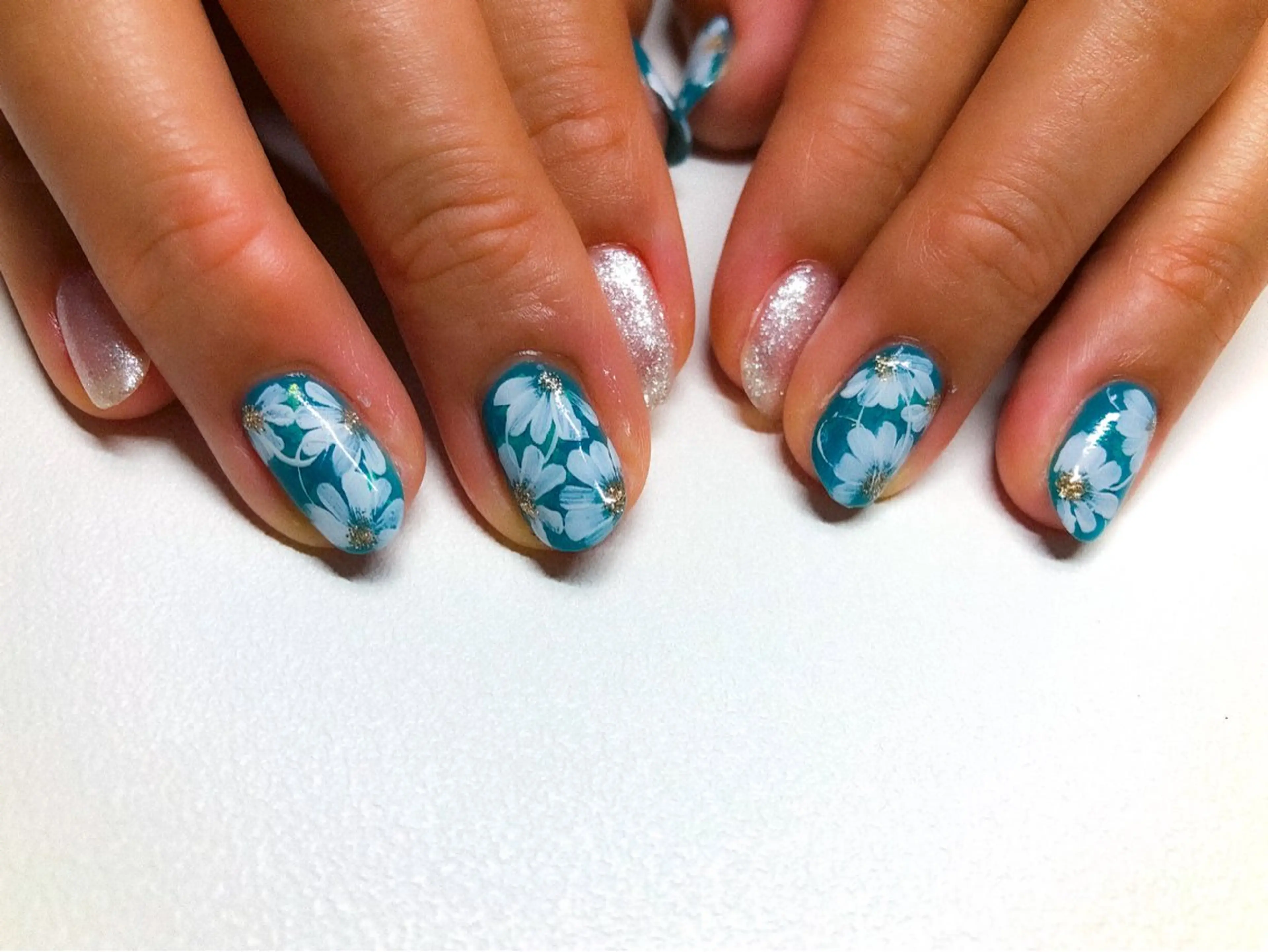 ネイル Dali nail&eyelash salon所属・ROKUTA SAYURIのネイルデザイン