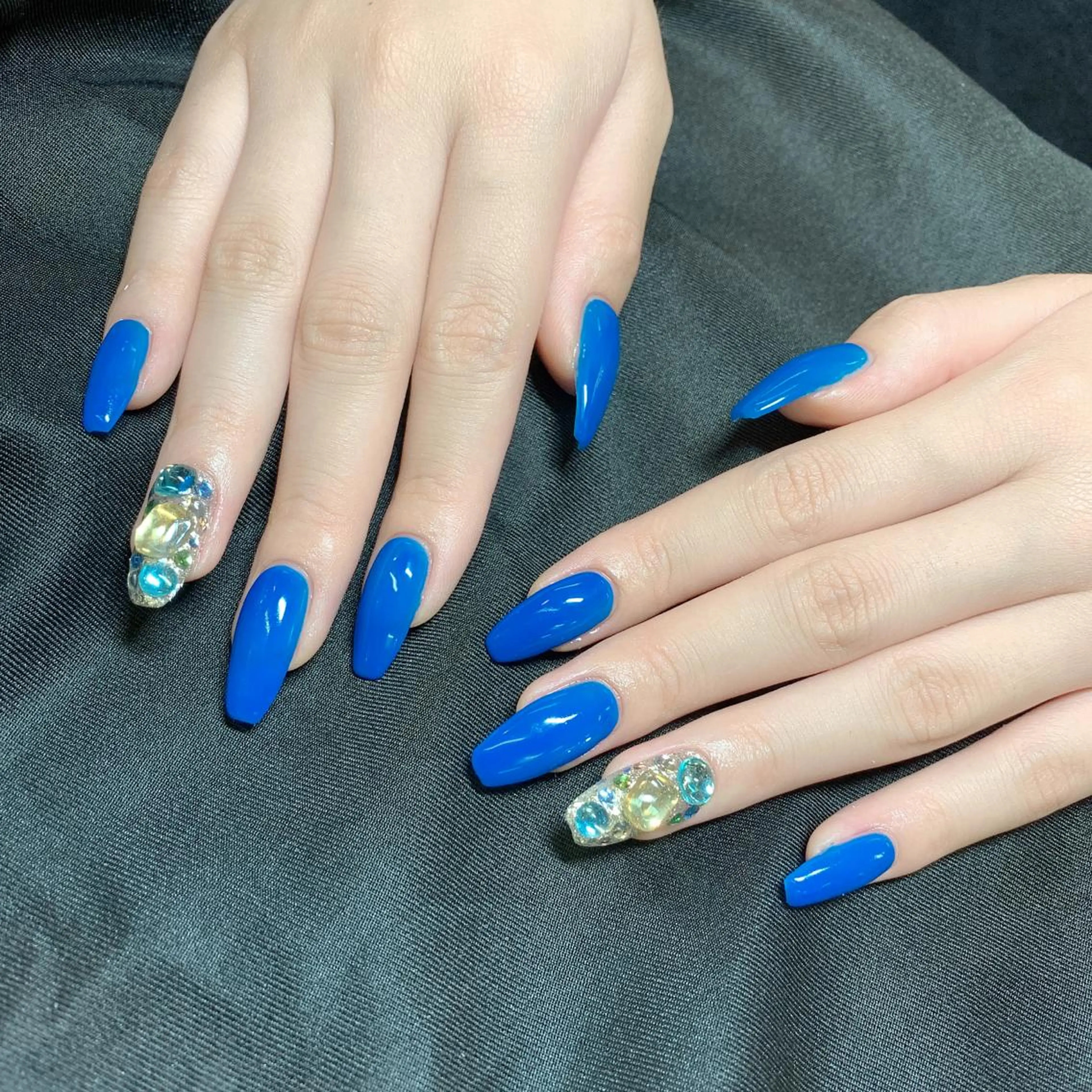 ネイル 💅ネイルハウス🏡 🎀TOMO🎀のネイルデザイン