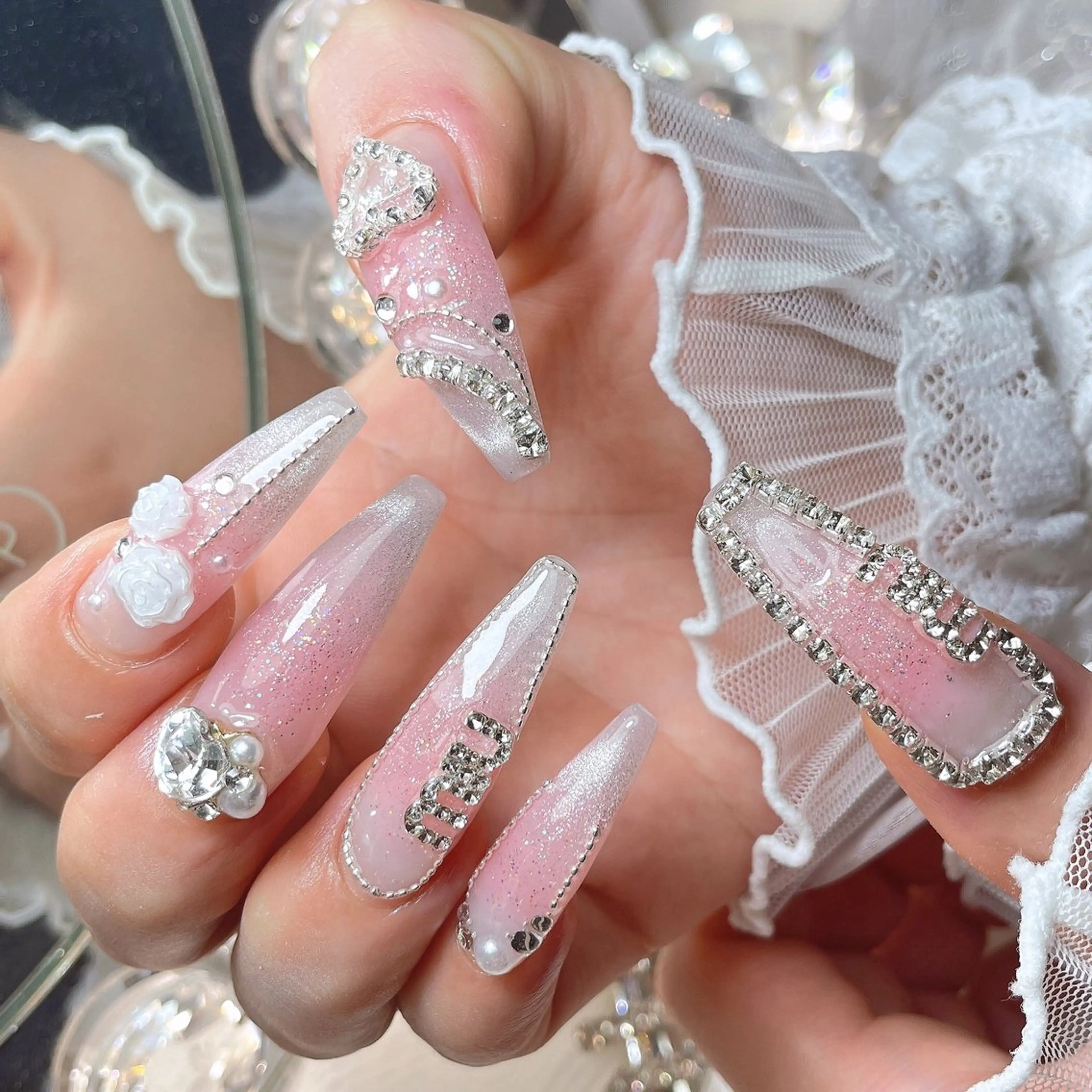 ネイル 23時まで❤︎韓国、 ワンホンネイルのネイルデザイン