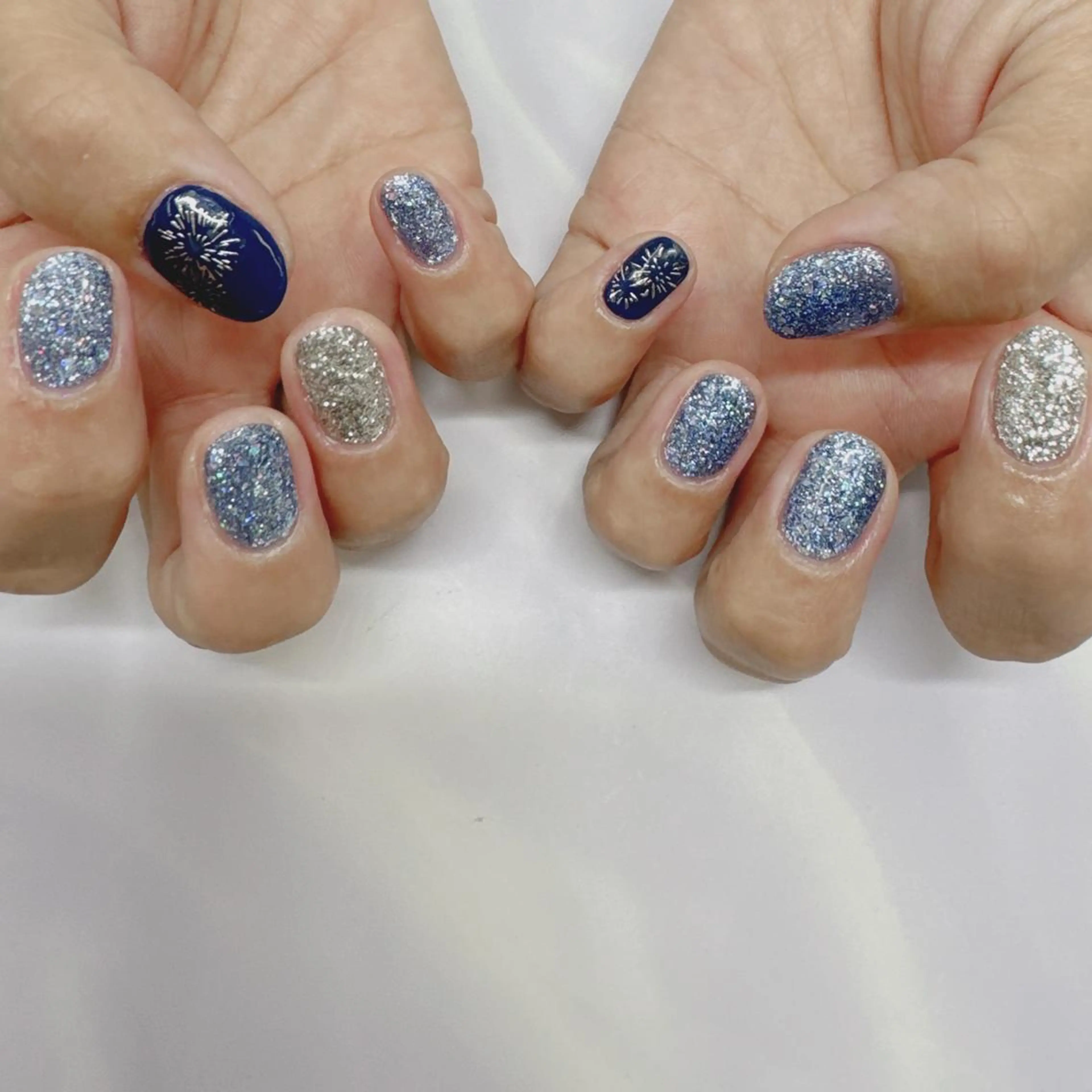 ネイル Nail salon Honey Beeのネイルデザイン