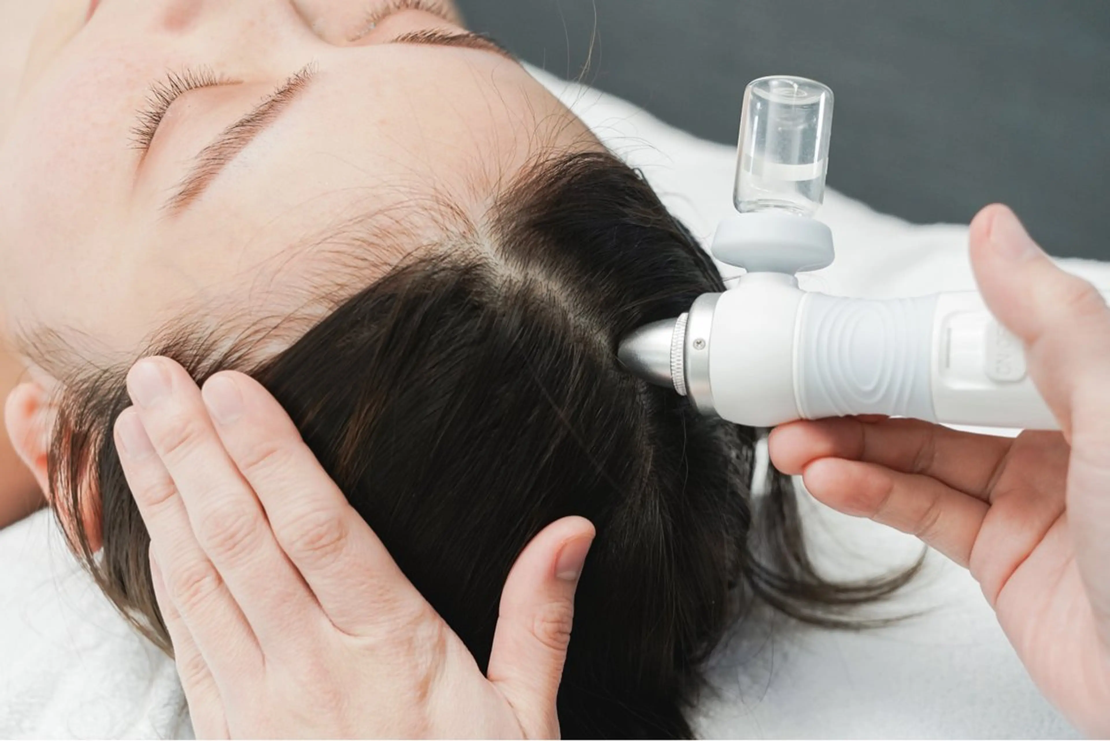 【凝り固まった首周りに✨】極上ヘッドスパスペシャルコース45分¥6,500の写真