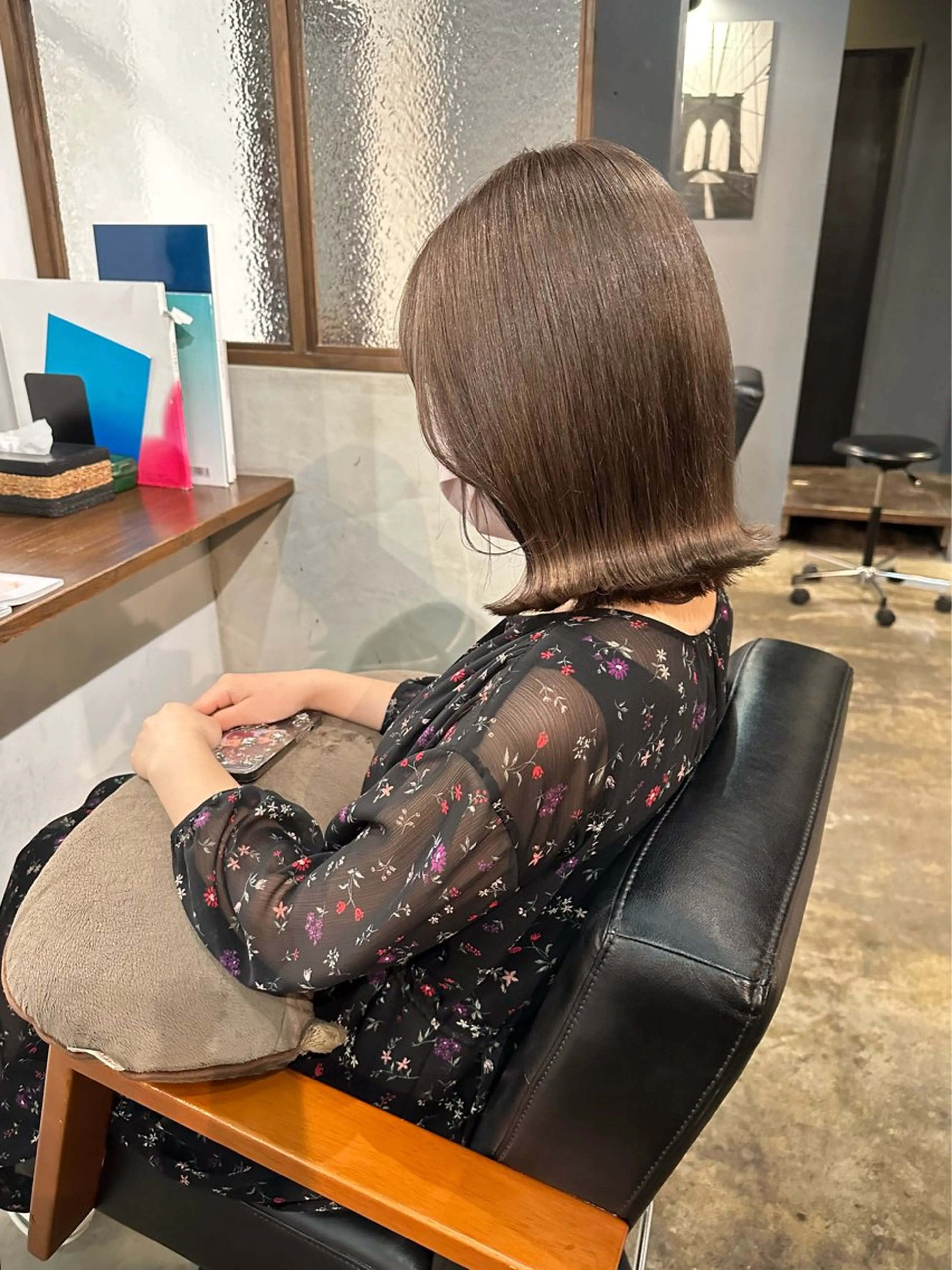 ミディアム カラー Baby美容師 Ninaのヘアスタイル