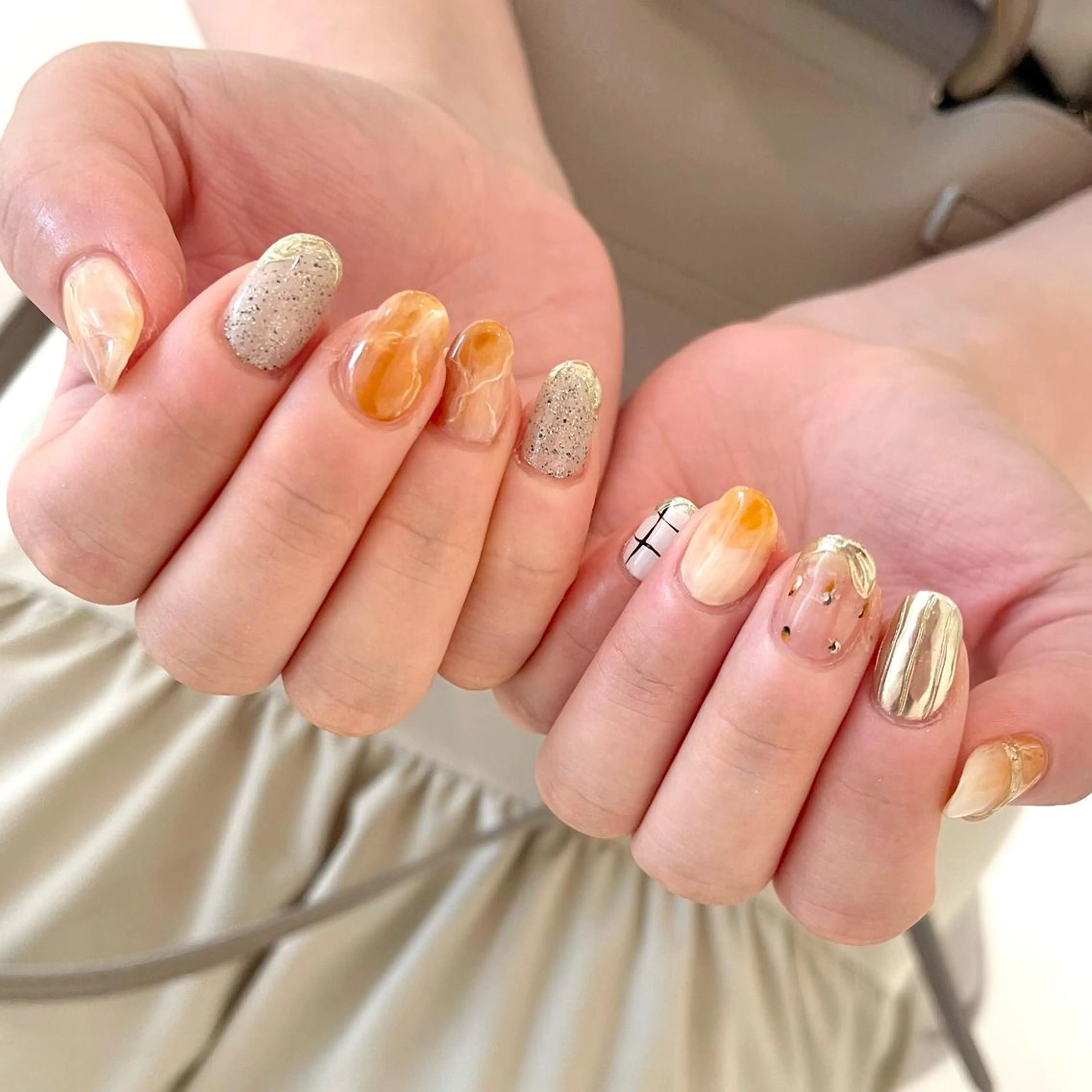 ネイル ハンドネイル ハンドケア esby Loely MIZUKIのネイルデザイン