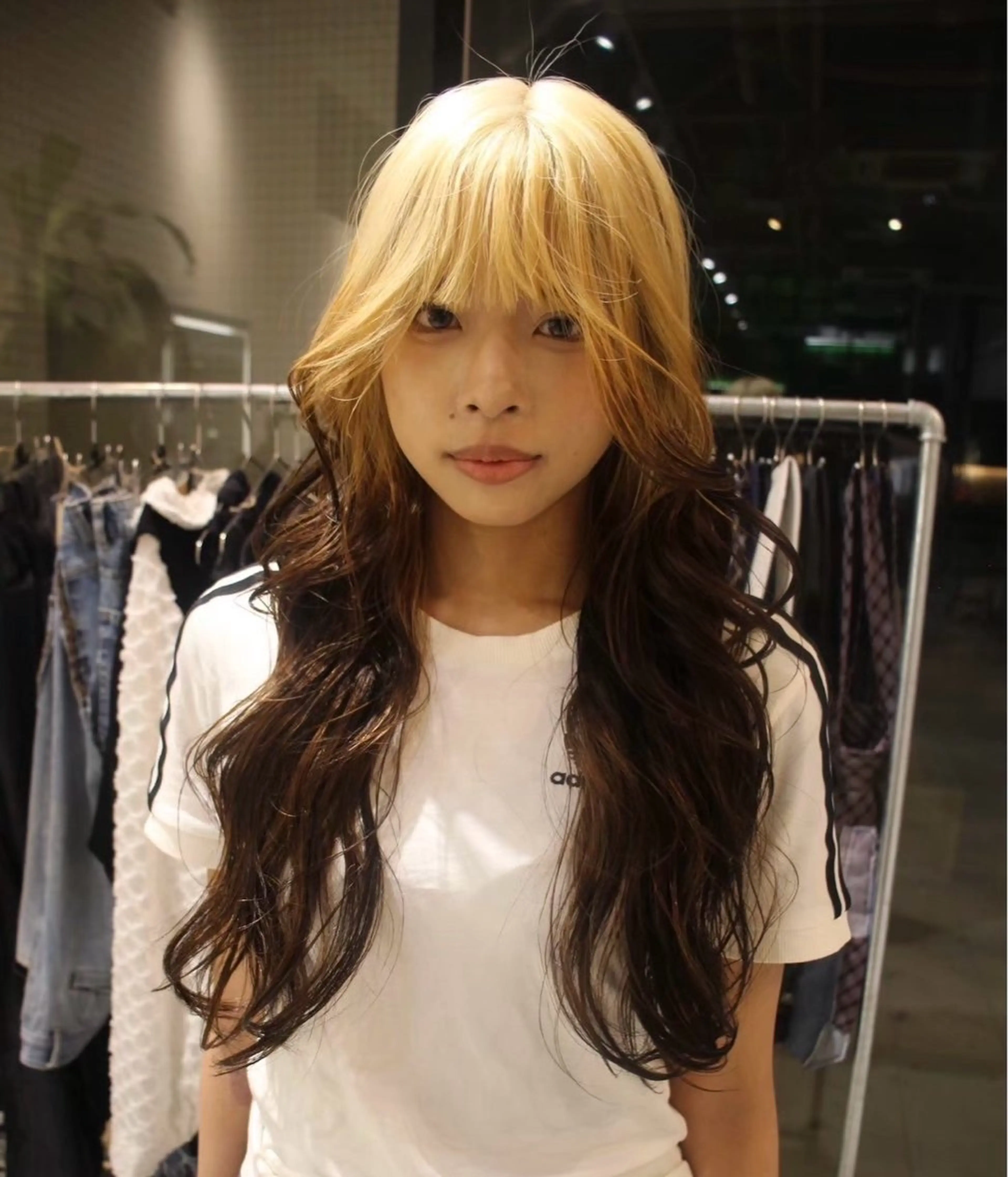 ロング カラー ヘアカラー ORGN.所属・二千華 /派手髪デザインのヘアスタイル