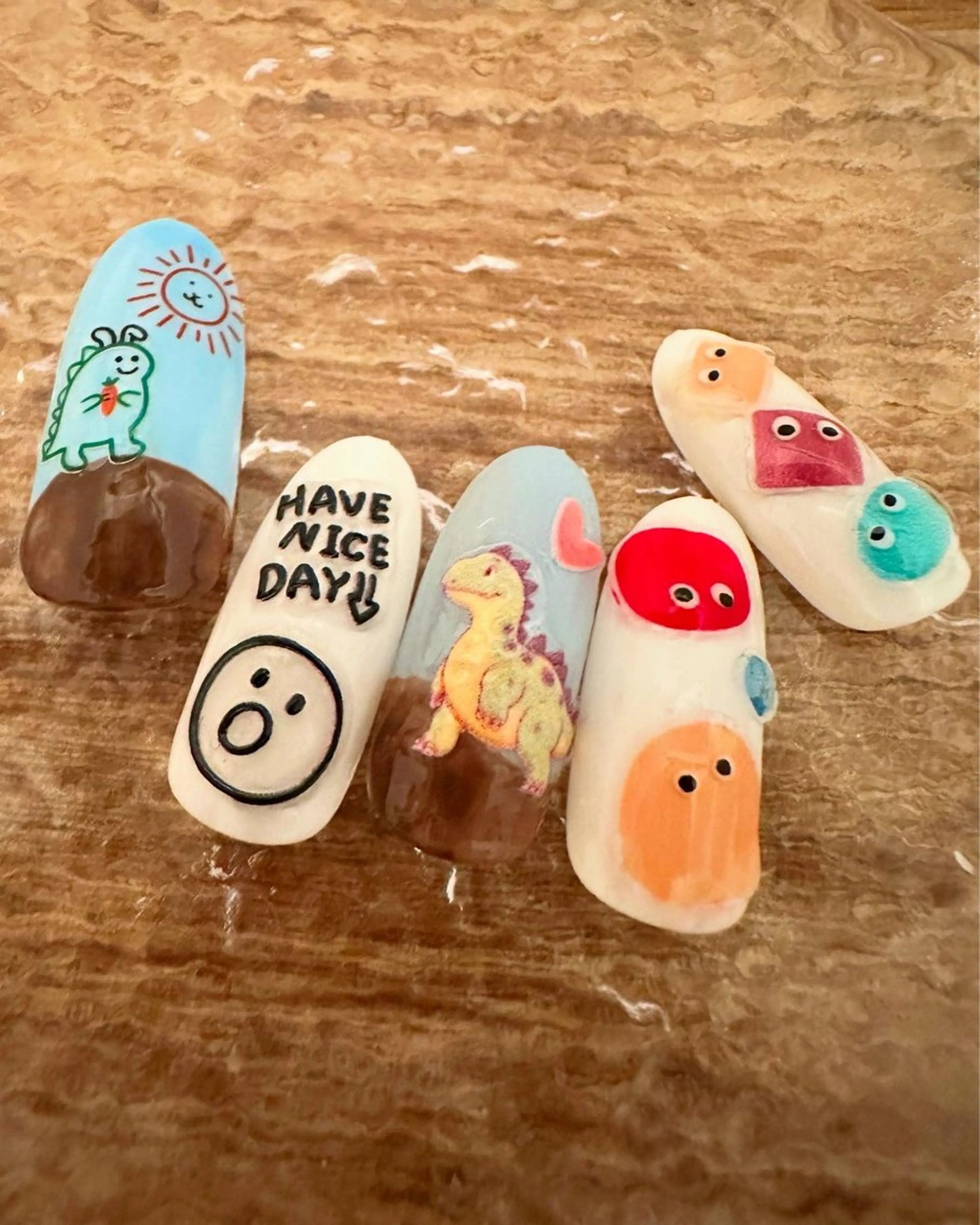 ネイル ネイルサロンエレノア所属・田端 笑理菜のネイルデザイン