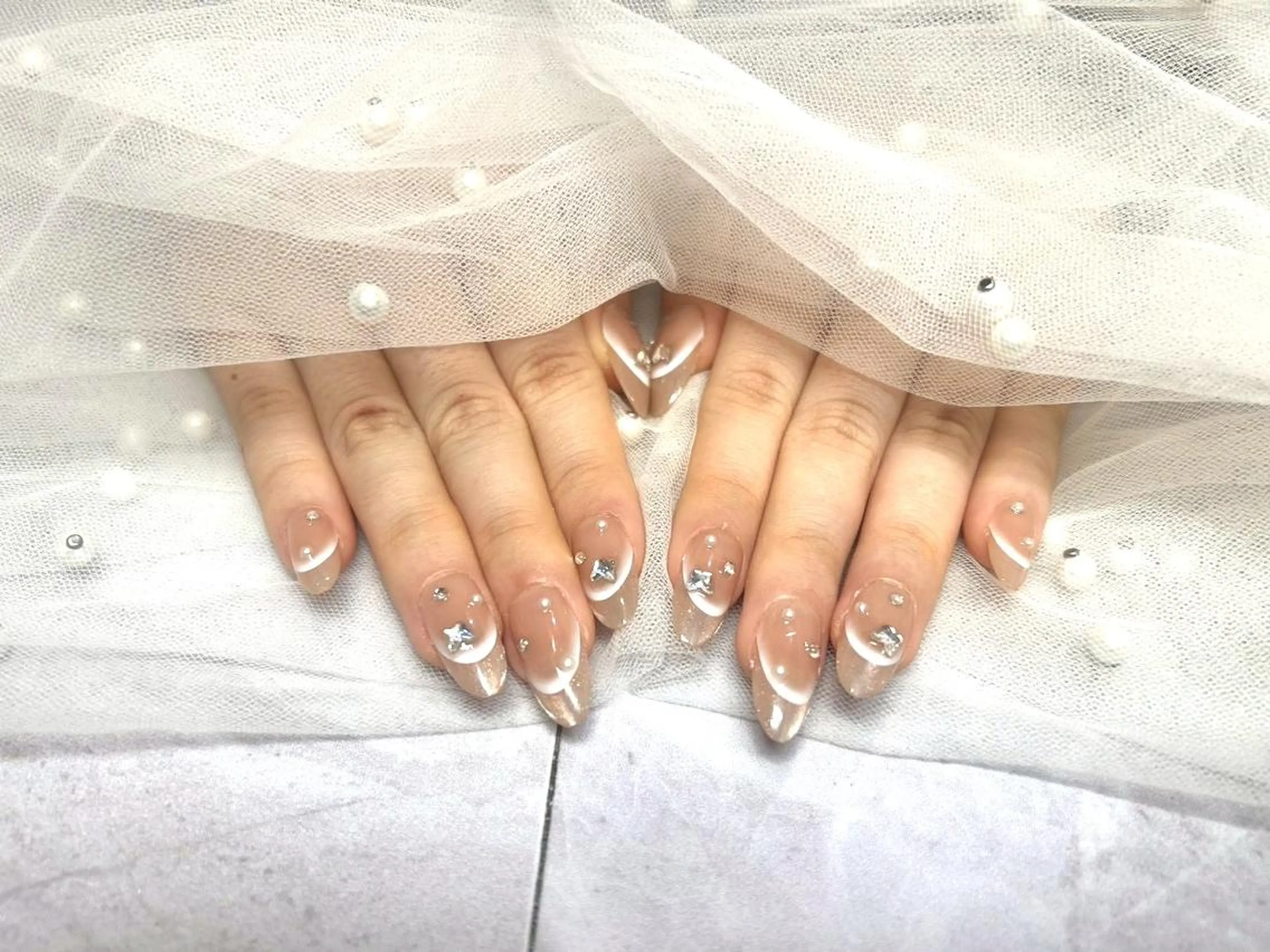 ネイル ハンドネイル EMINAL恵比寿 サラのネイルデザイン