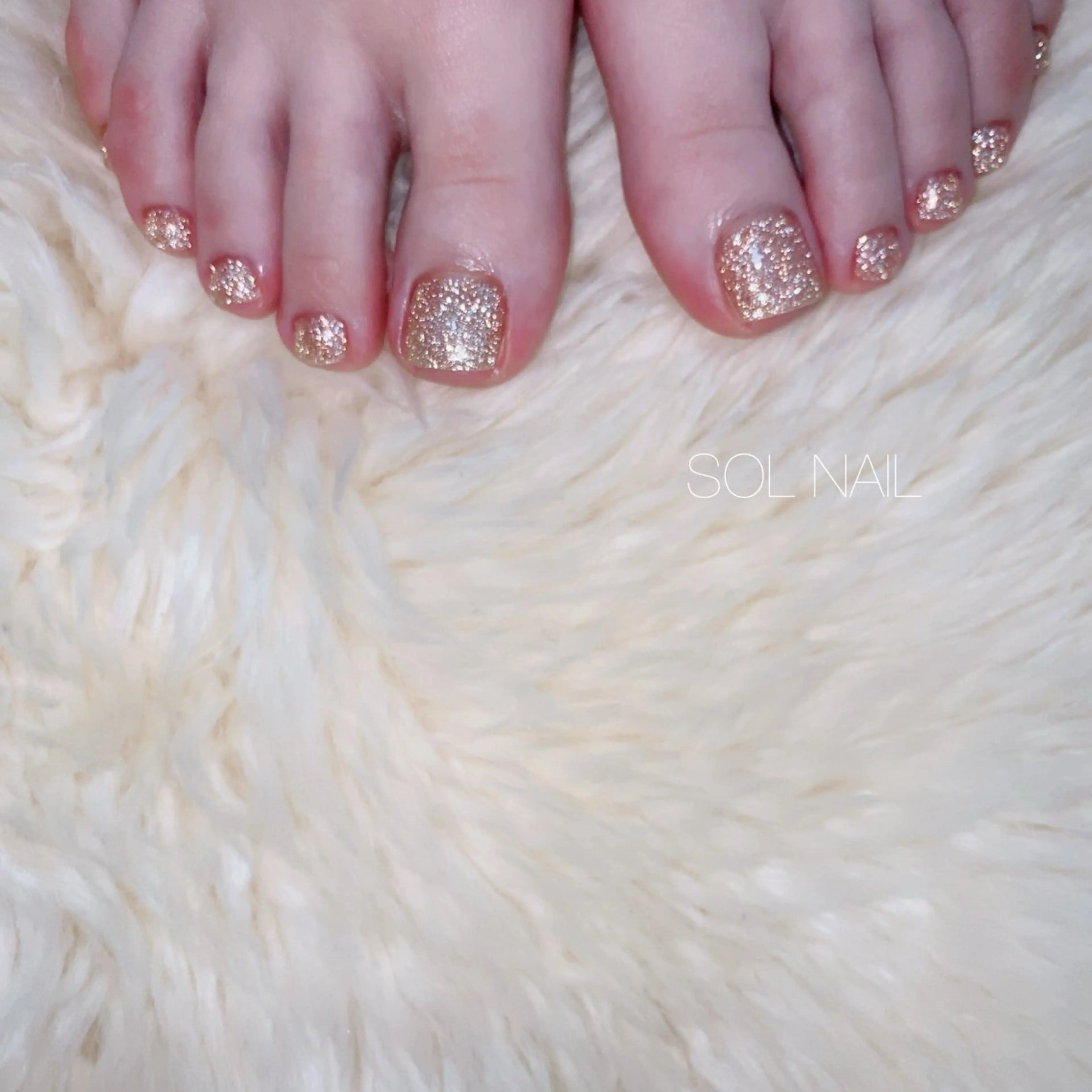 ネイル フラッシュネイル フットネイル SOL NAILのネイルデザイン