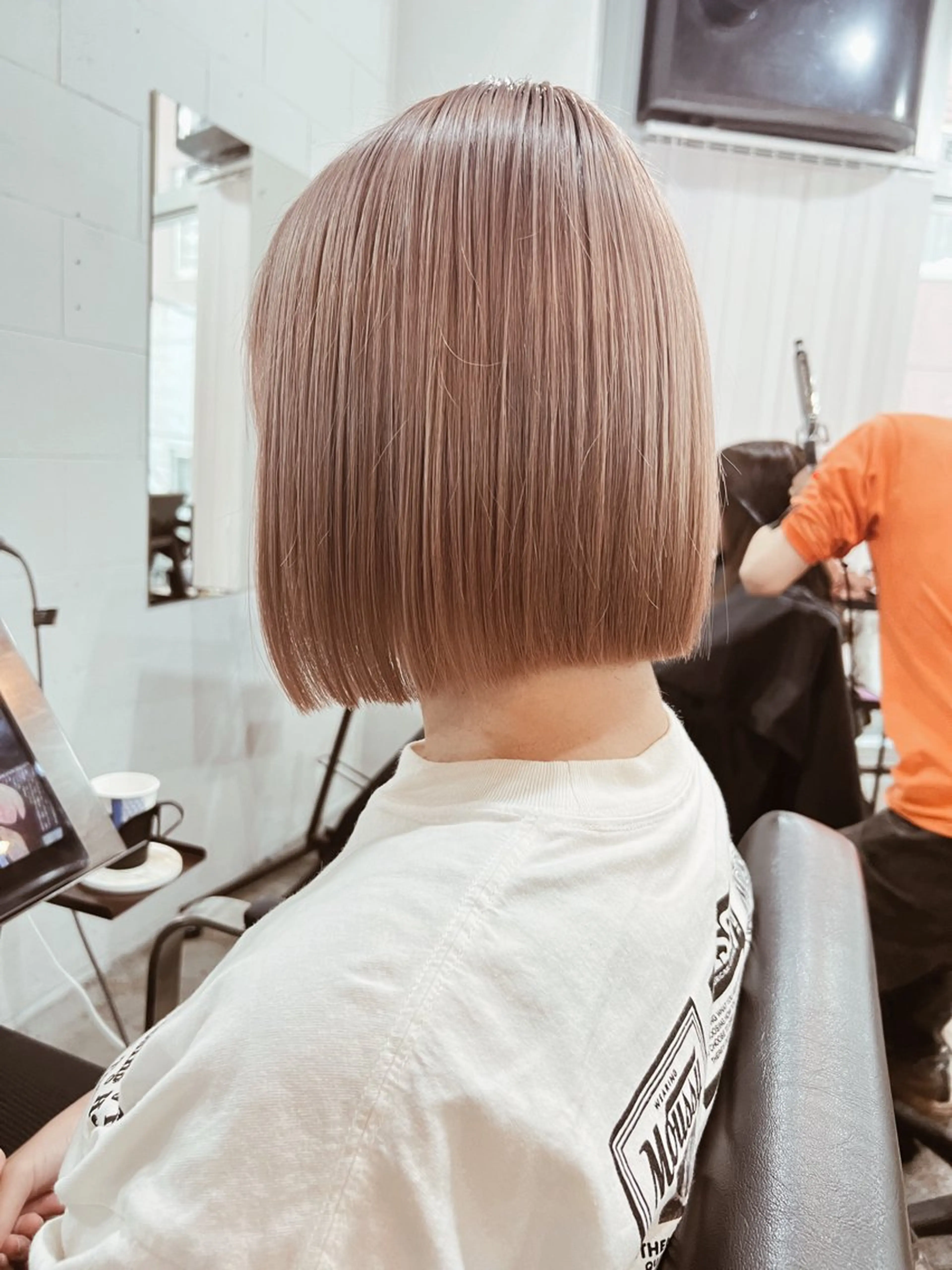 ショート カラー 🎗️mellow 神戸三宮 髪質改善のヘアスタイル