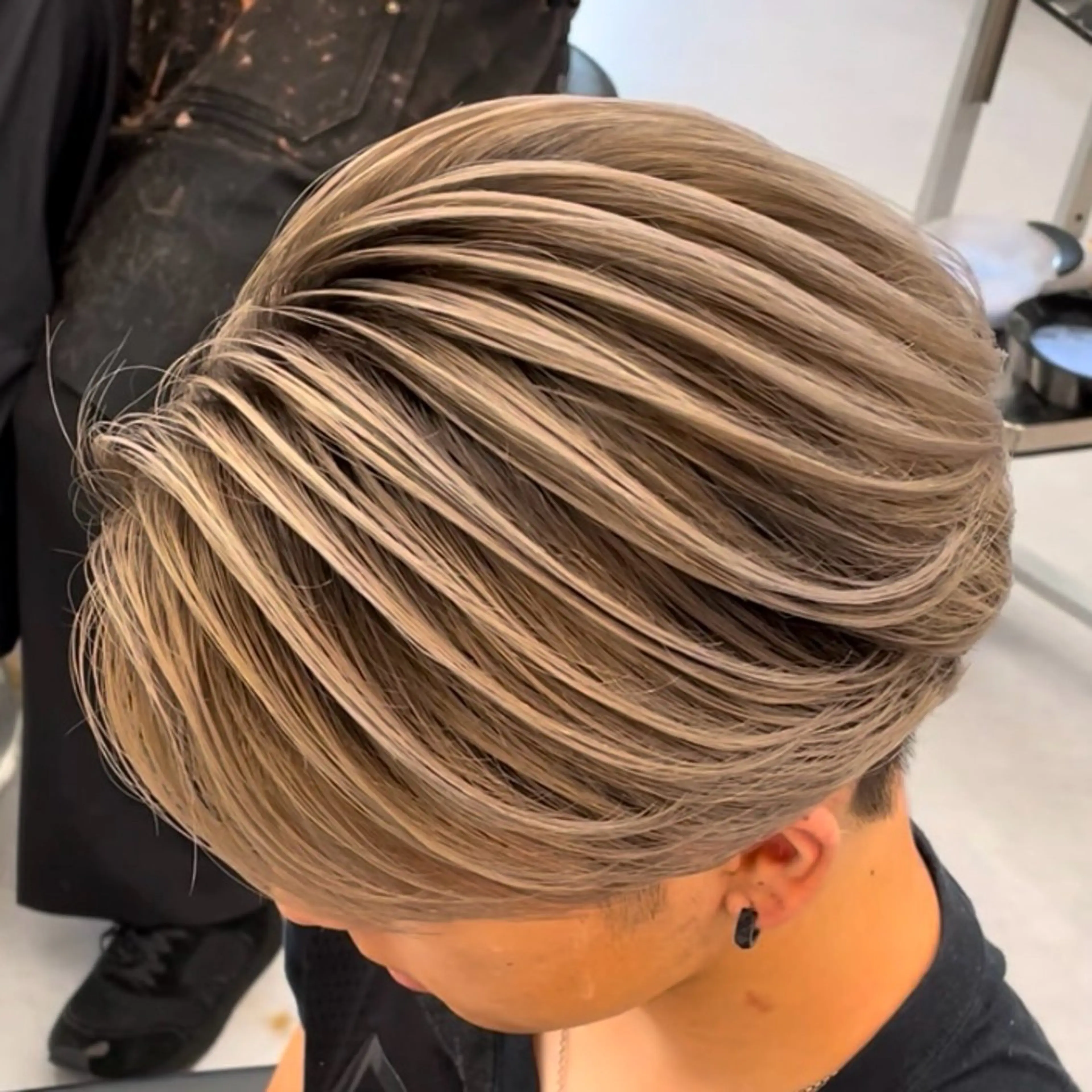 ミディアム カラー パーマ ヘアアレンジ メンズ メンズバレイヤージュ 🌫デザインカラーのヘアスタイル