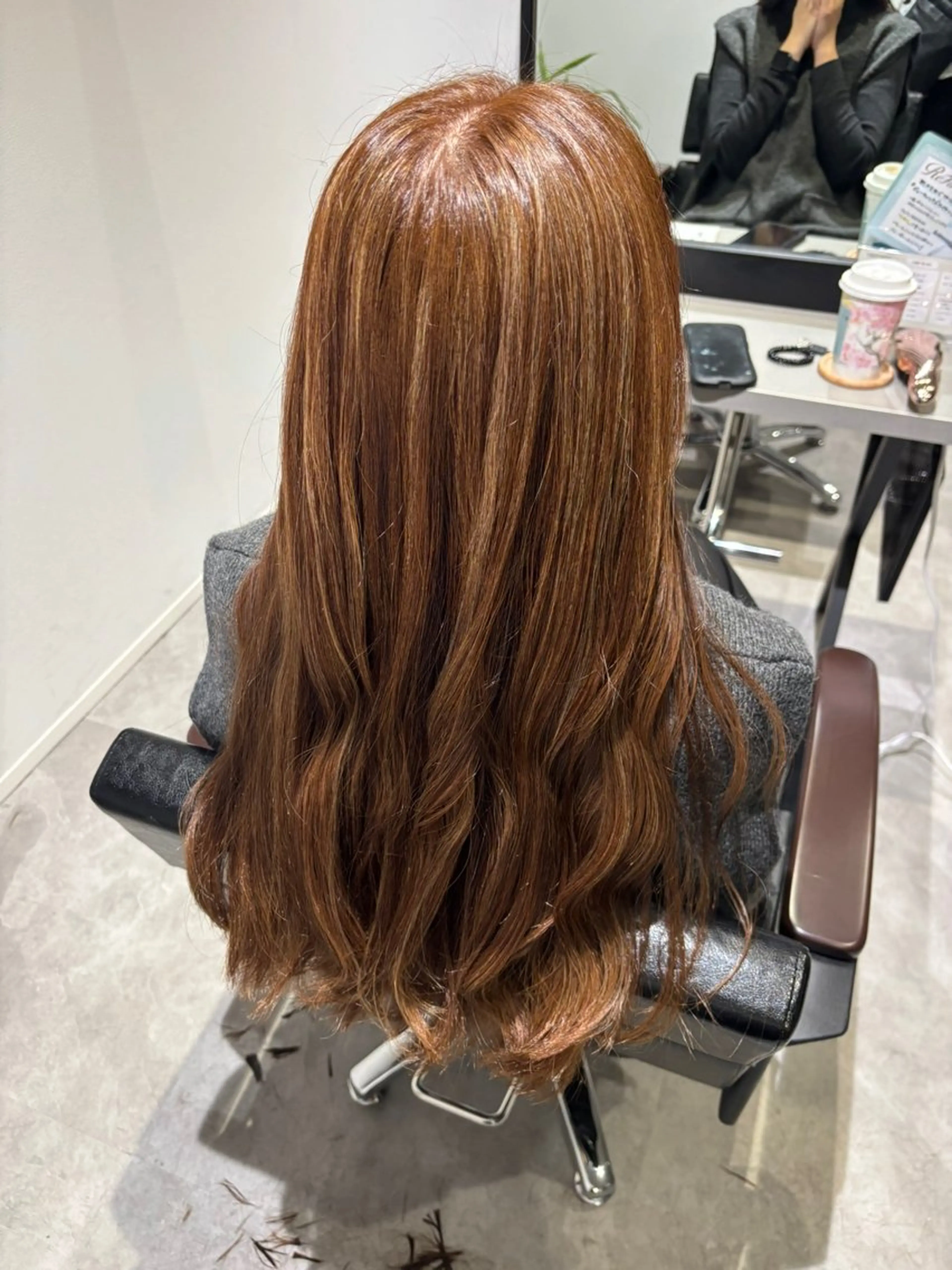 ロング ハイライト カット ヘアカラー 長尾ゆりの/ボブ/ ベージュ/ハイトーンのヘアスタイル