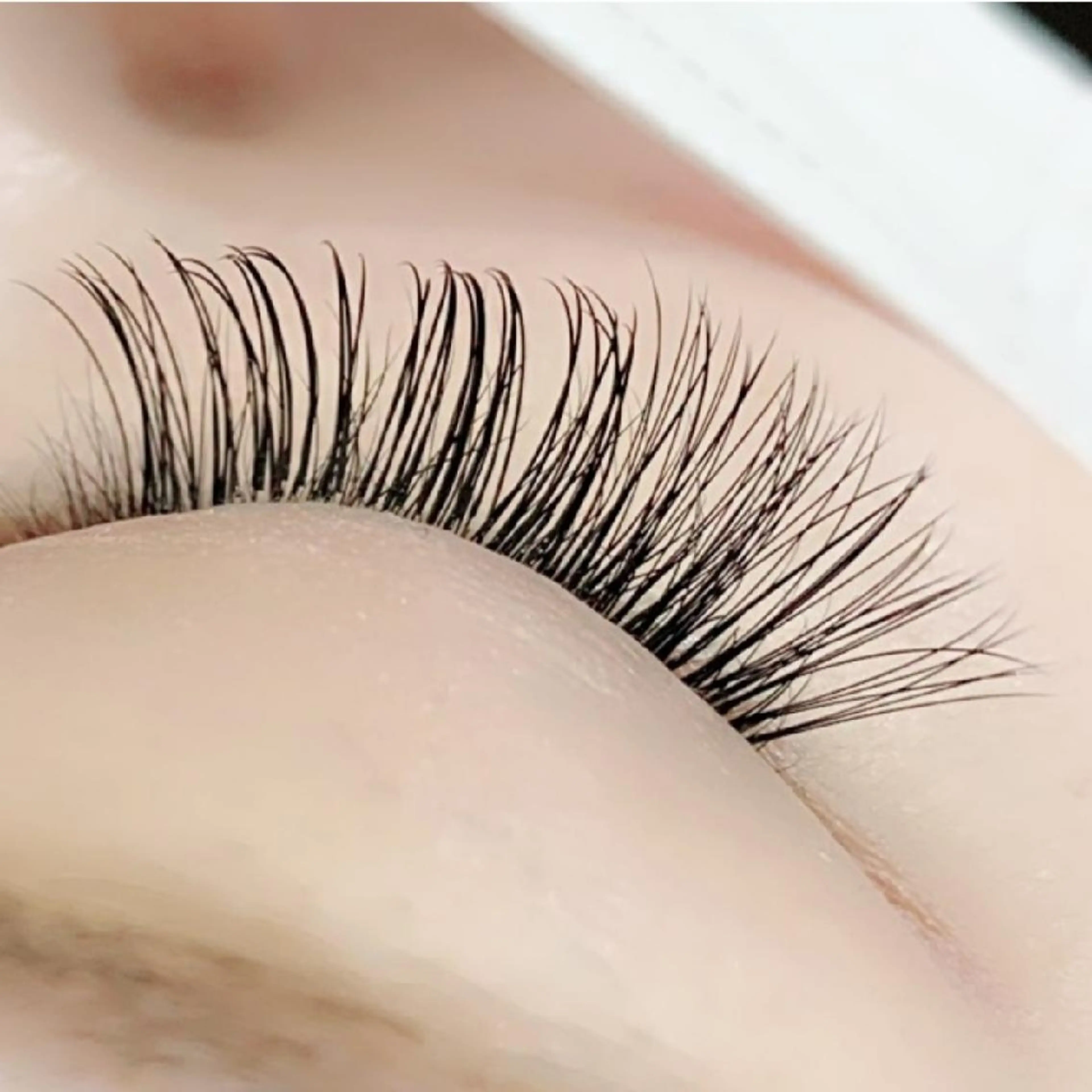 マツエク・マツパ Bluemoon所属・Blue moonのマツエク・マツパデザイン