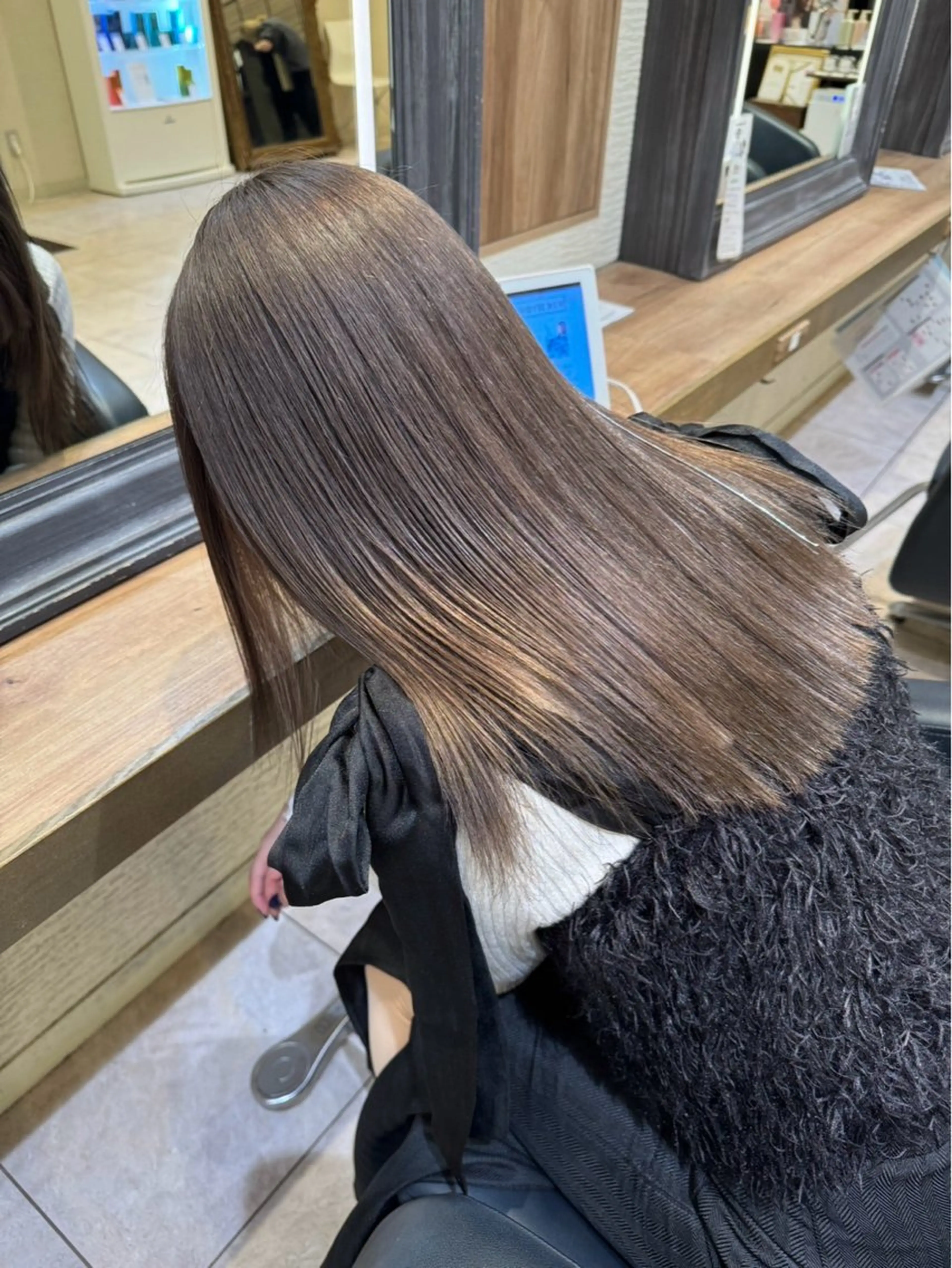 【大人気】🌷カット　＋　ダブルカラー　＋　Aujua 3stepトリートメント🌷の写真