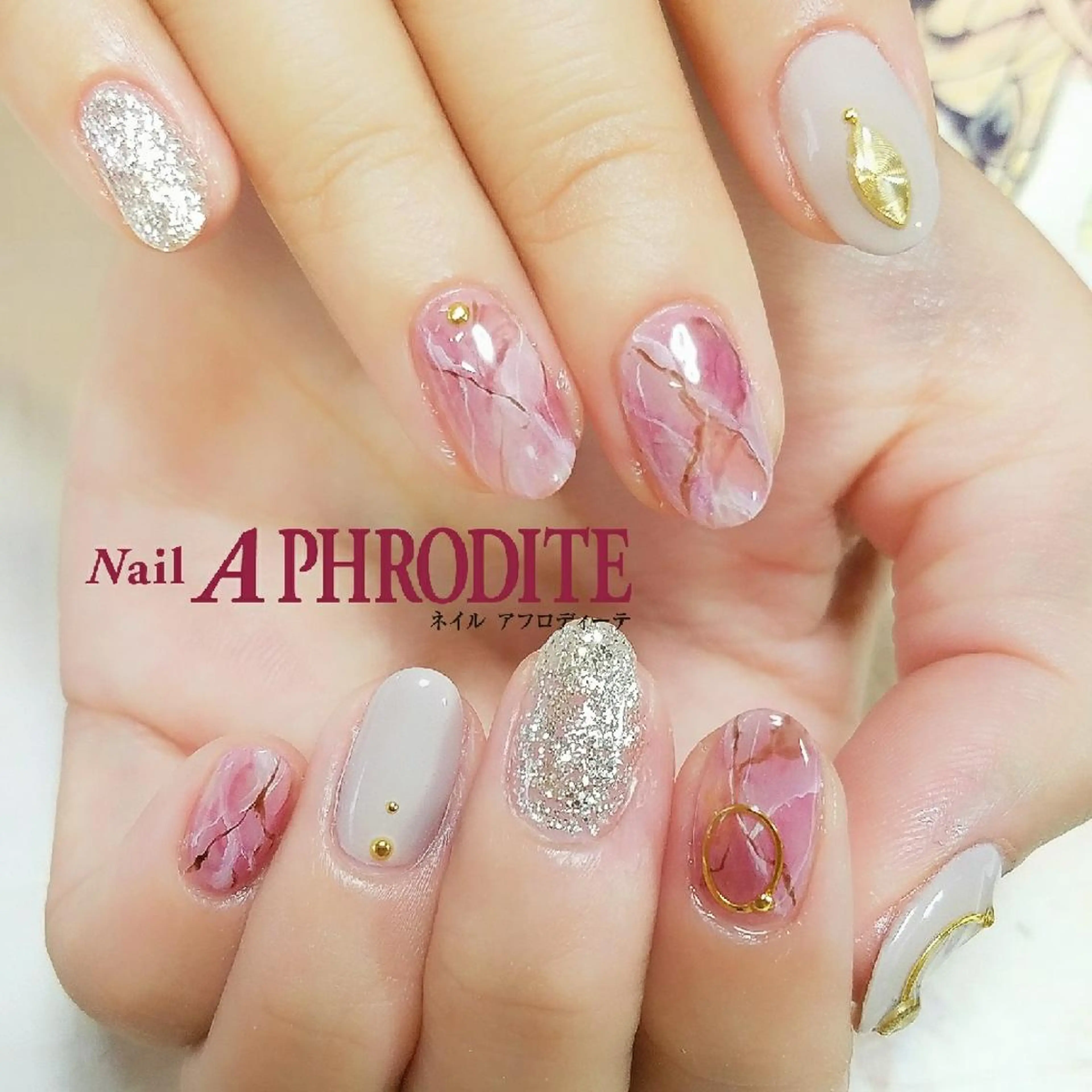 ネイル 大理石ネイル(マーブル) Nail Aphroditeのネイルデザイン