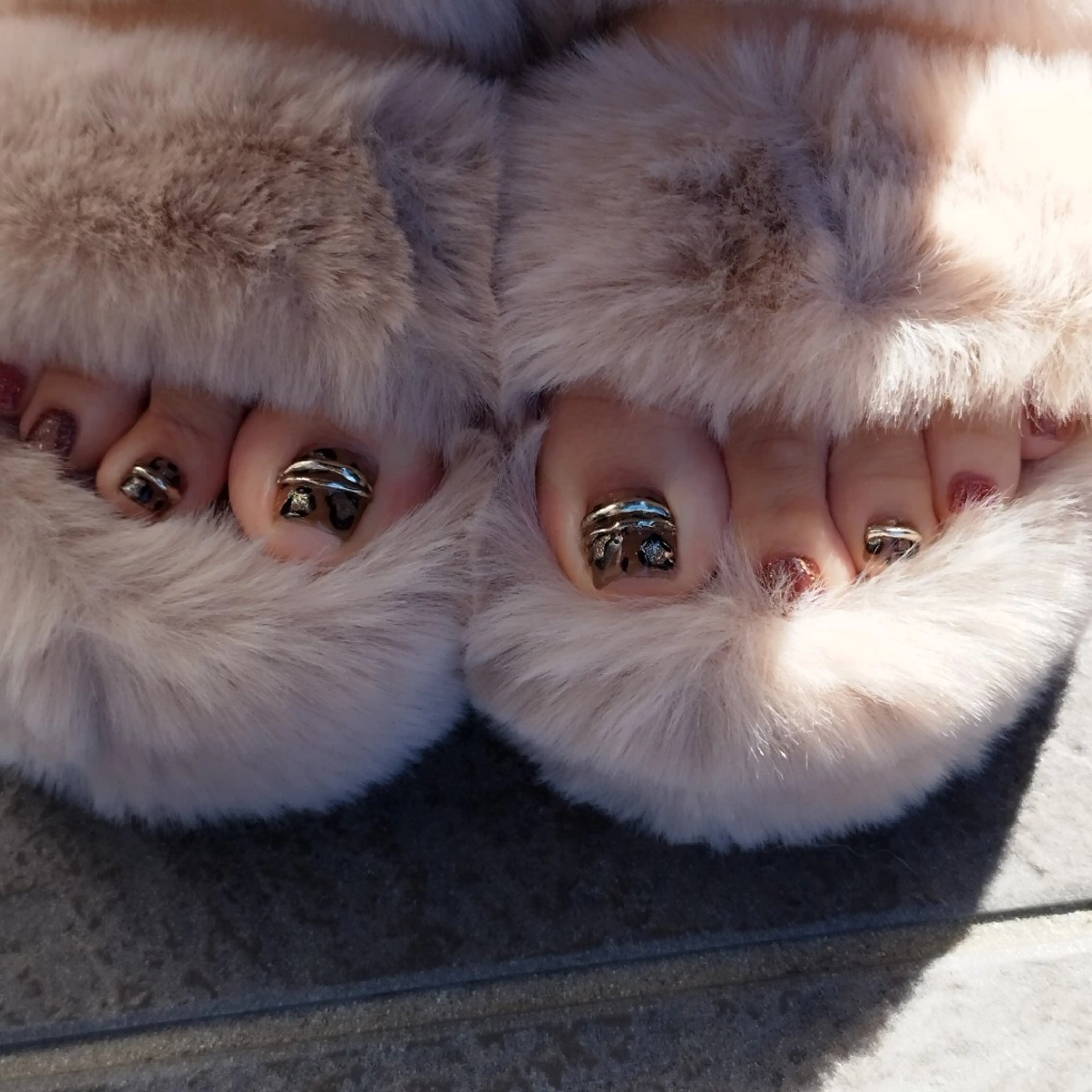 ネイル アニマル柄 ミラーネイル フットネイル 93 nailのネイルデザイン