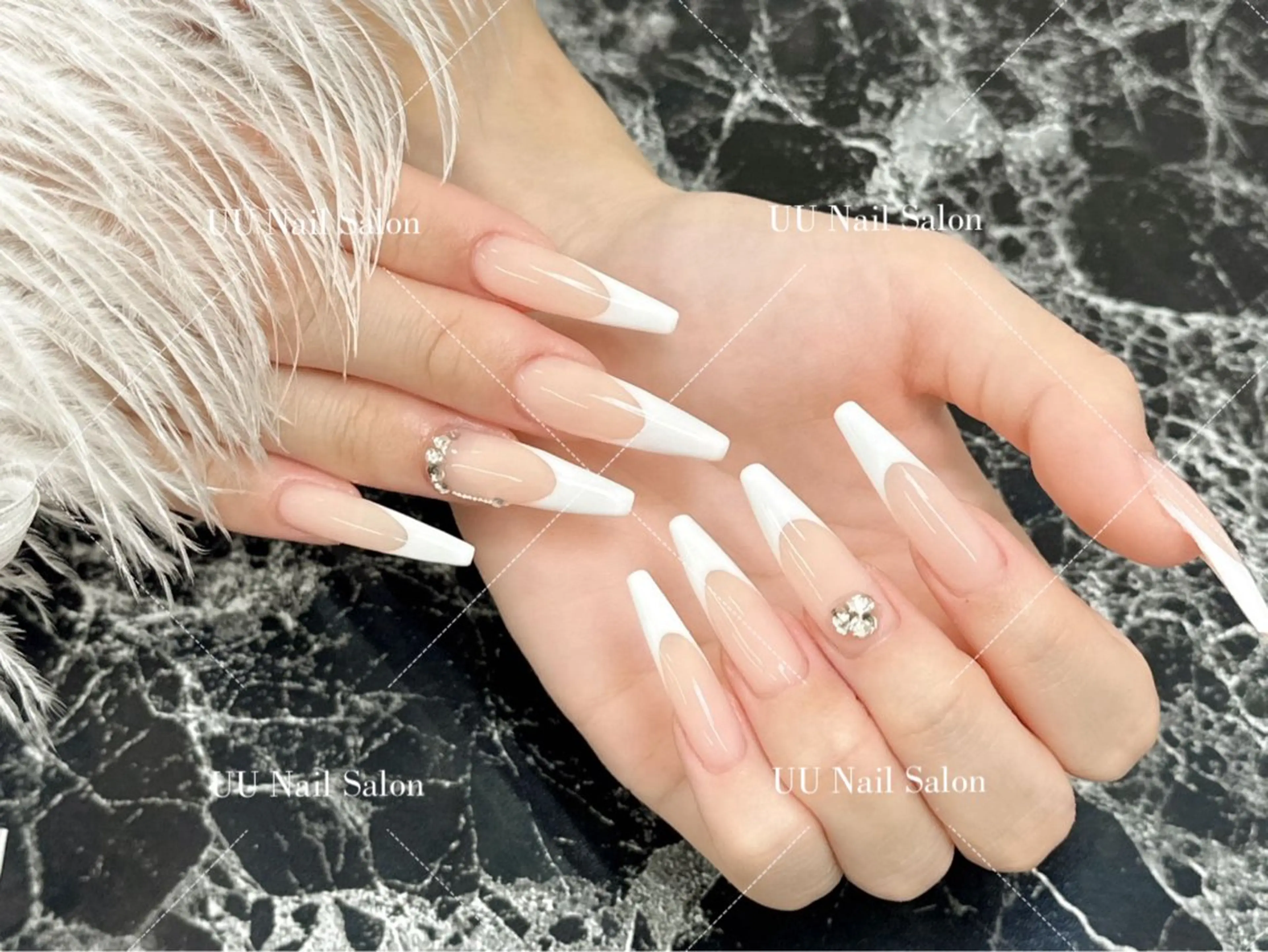 ⭐新規ジェルオフ無料⭐HAND⭐【チップ長さだし】フレンチネイルの写真