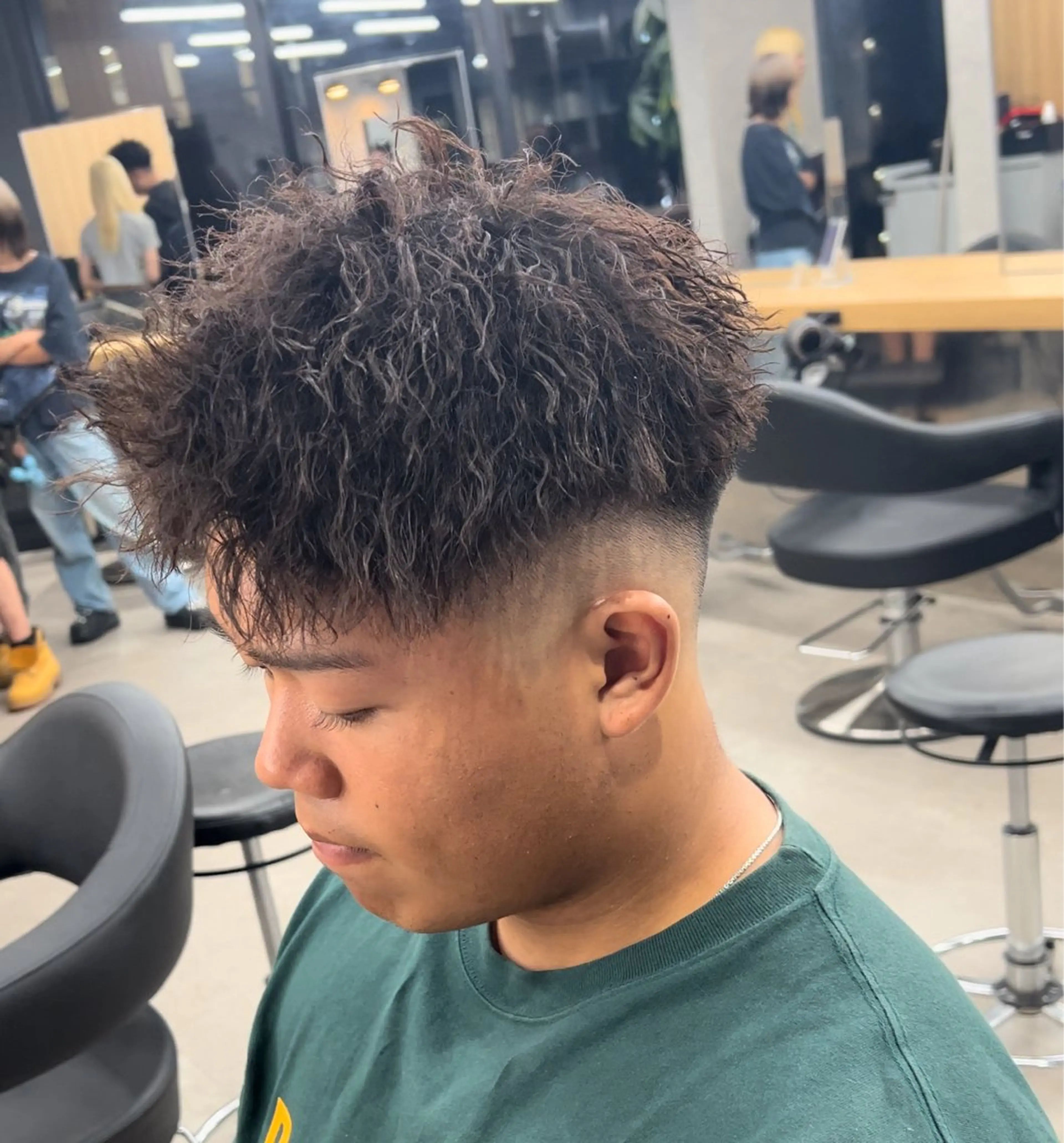 パーマ メンズ カット パーマ トリートメント ヘッドスパ ヘアセット 新世代パーマ⚡️ の達人トモ⚡️のヘアスタイル