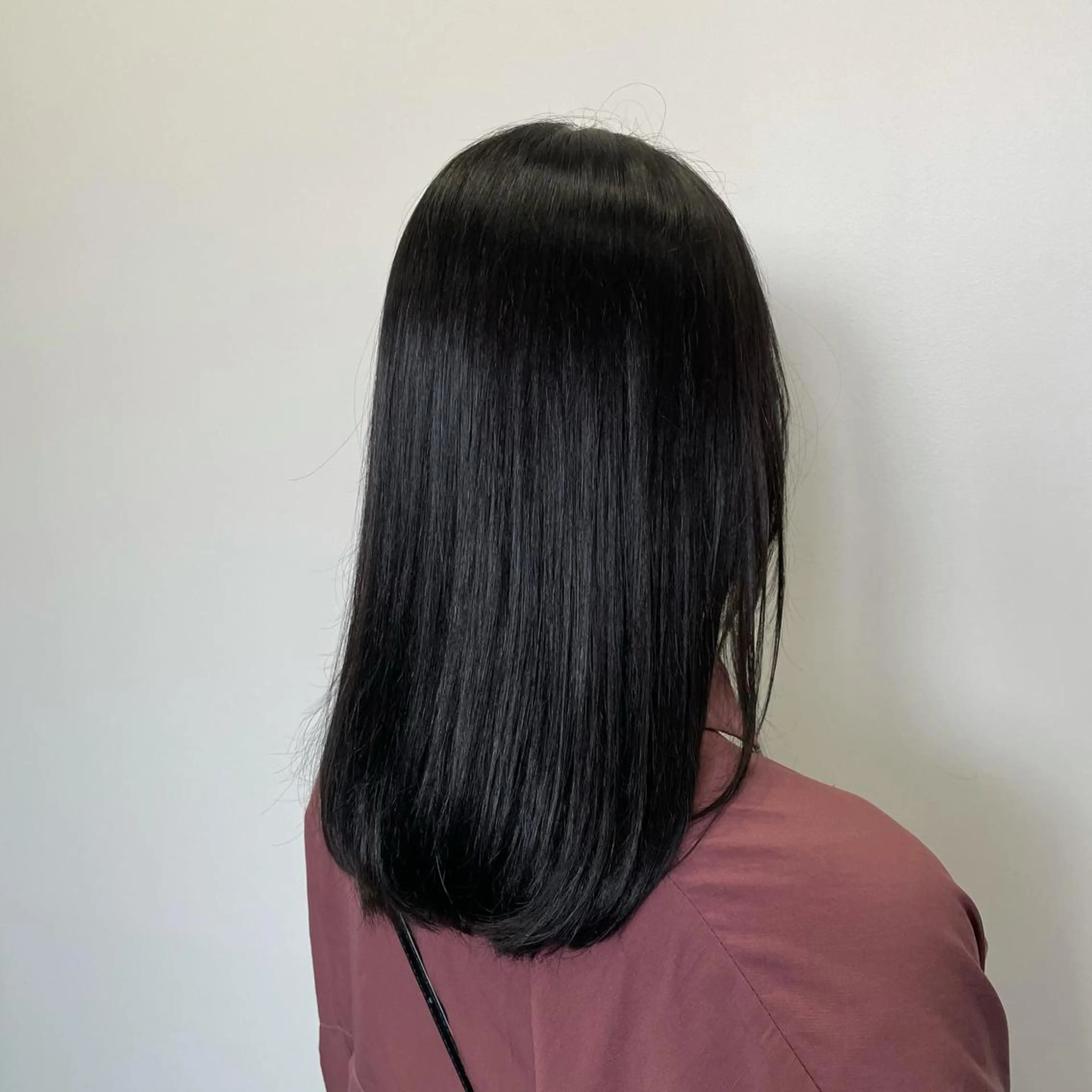 ミディアム カラー ヘアアレンジ ヘアカラー トリートメント ☁️縮毛矯正✖️ 透明感☁️りくのヘアスタイル