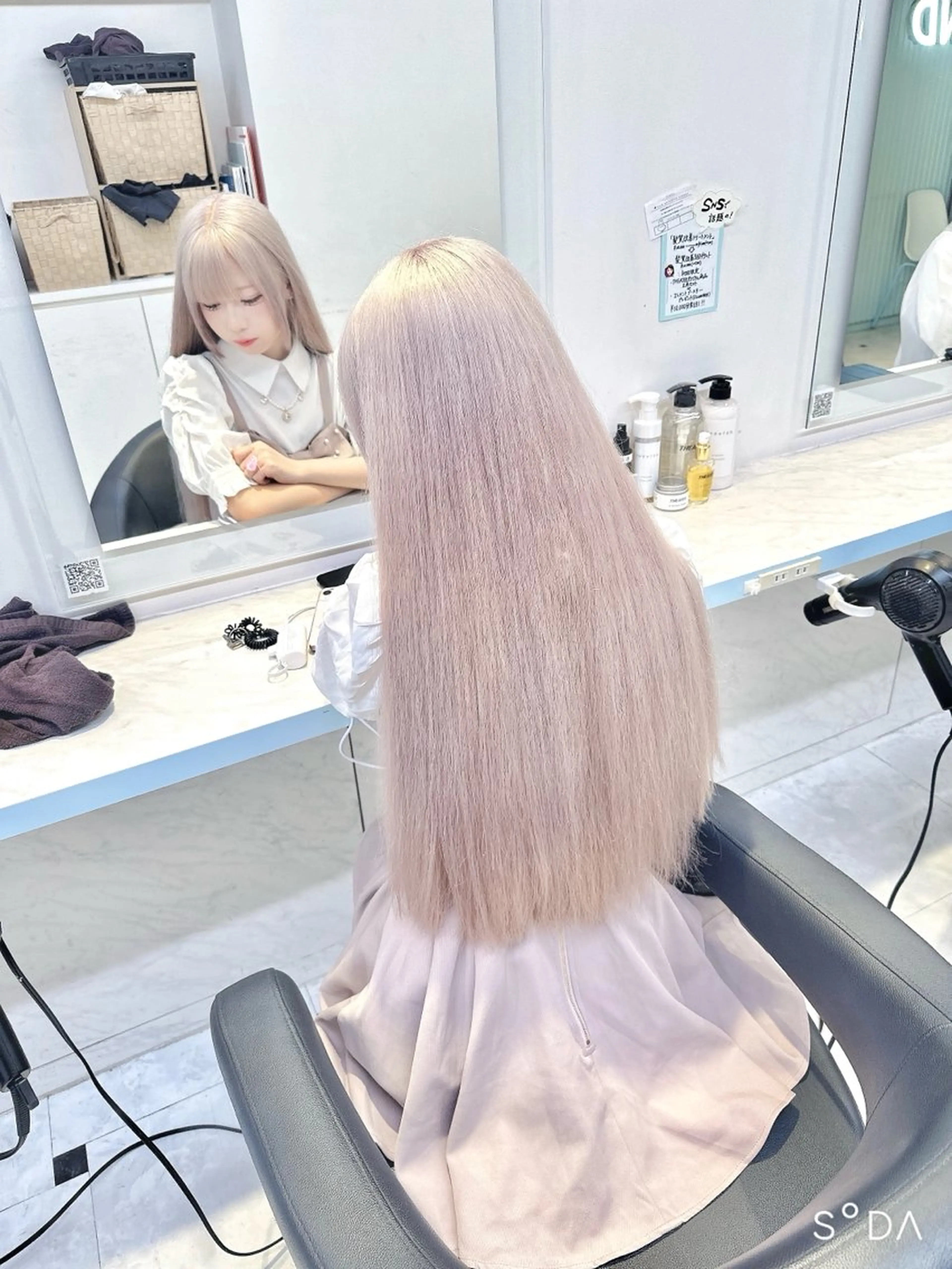ロング カラー ヘアカラー ヘッドスパ ヘアセット 🪄池袋ハイトーン 🪄ブリーチカラーのヘアスタイル
