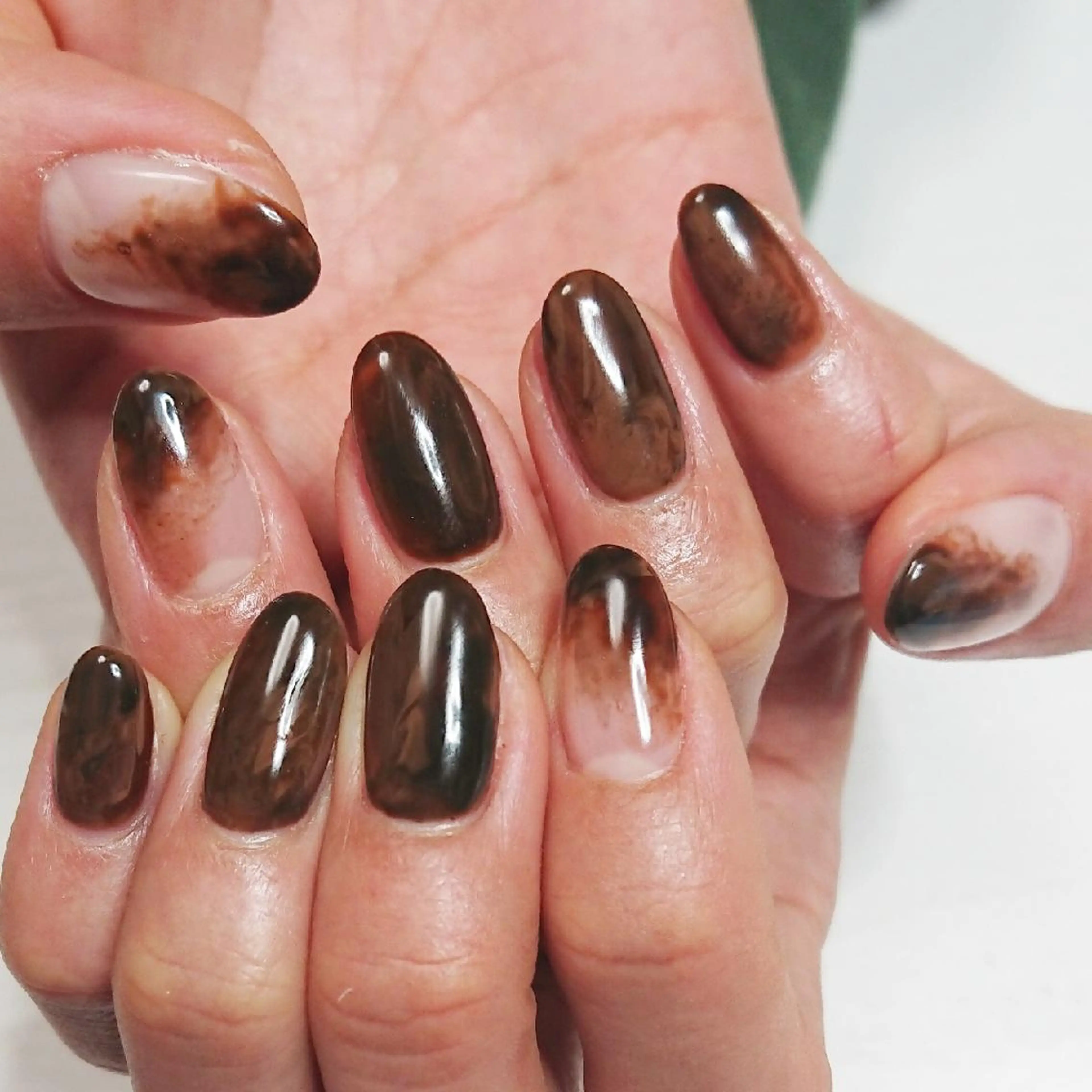 ネイル ニュアンスネイル ハンドネイル Lilith Nailのネイルデザイン