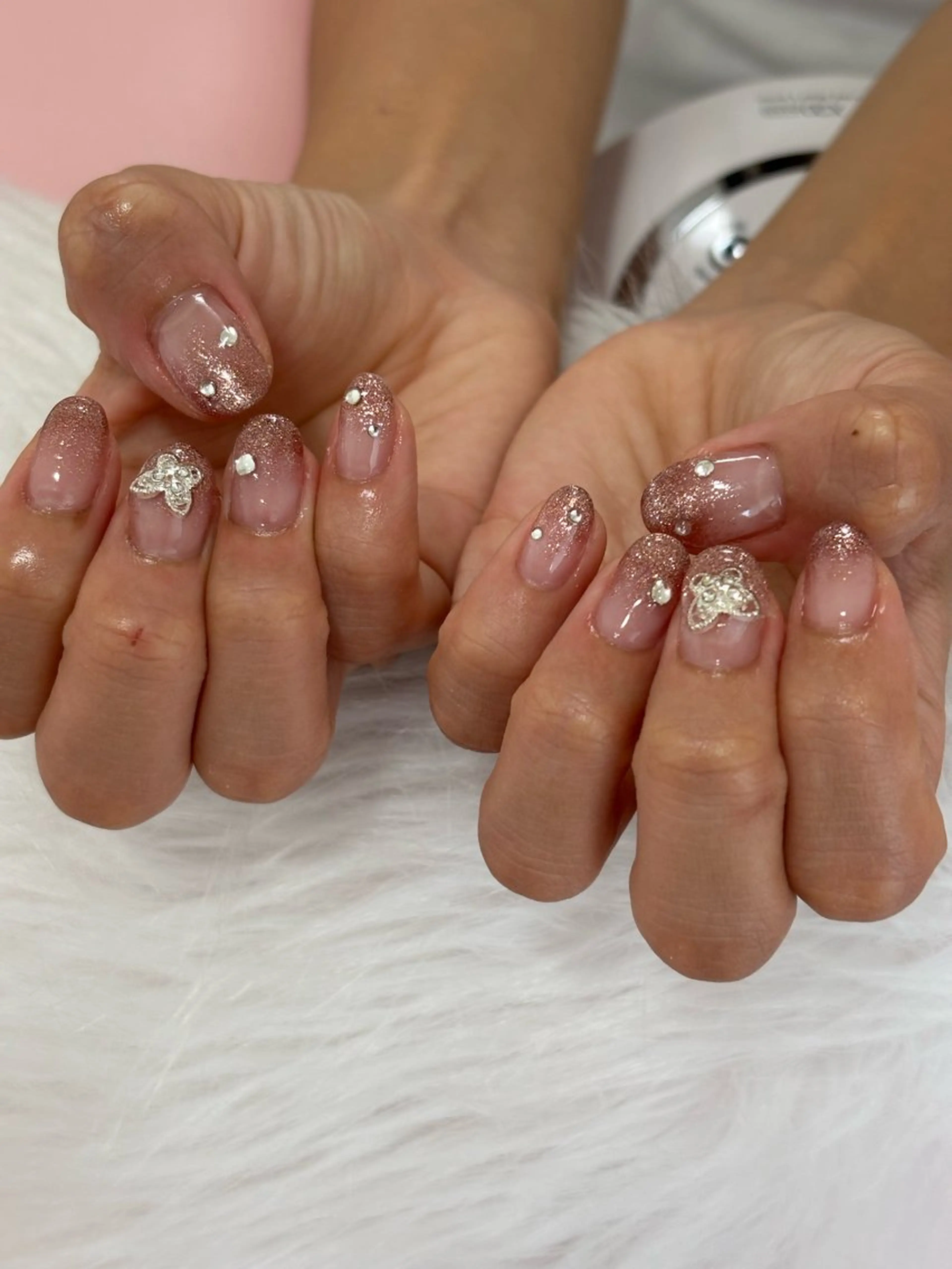 ネイル ハンドネイル 梅島のネイル屋さん所属・梅島の ネイル屋さんのネイルデザイン