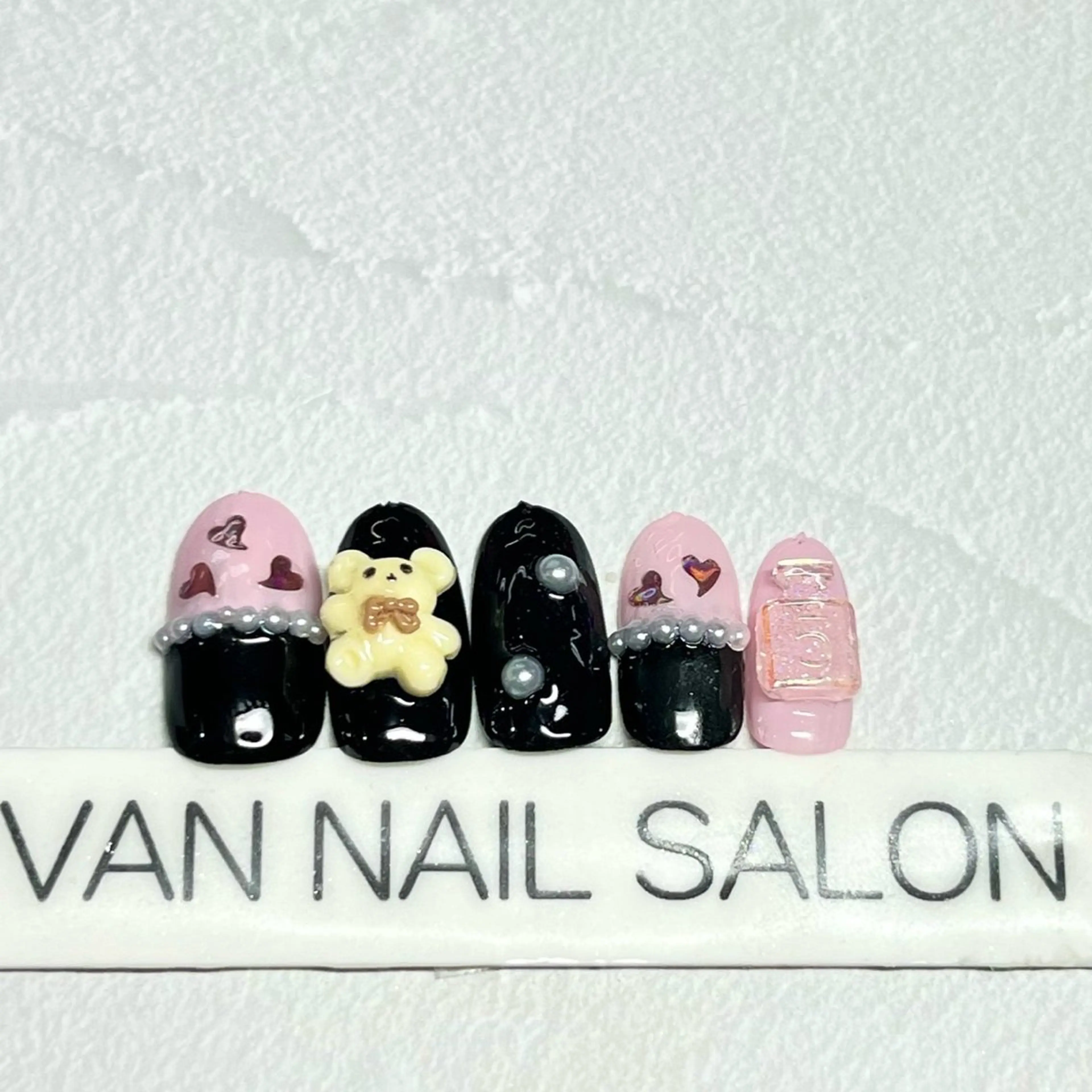 ネイル Van Nail Salonのネイルデザイン