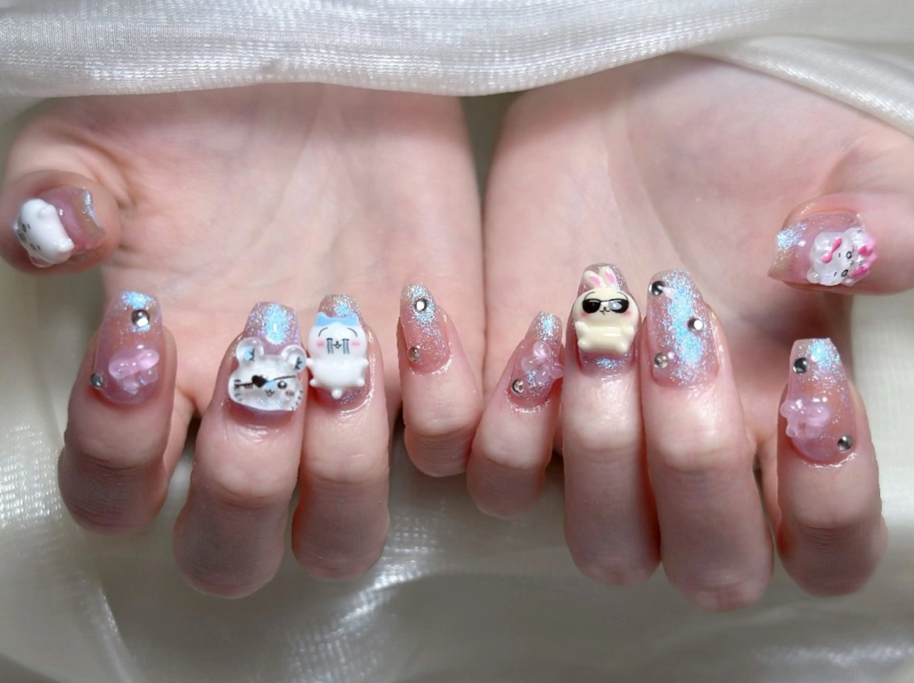 ネイル 長さ出し フレンチネイル グラデーション マグネットネイル マグネットフレンチ ハンドネイル ハンドケア るか 池袋のネイルデザイン