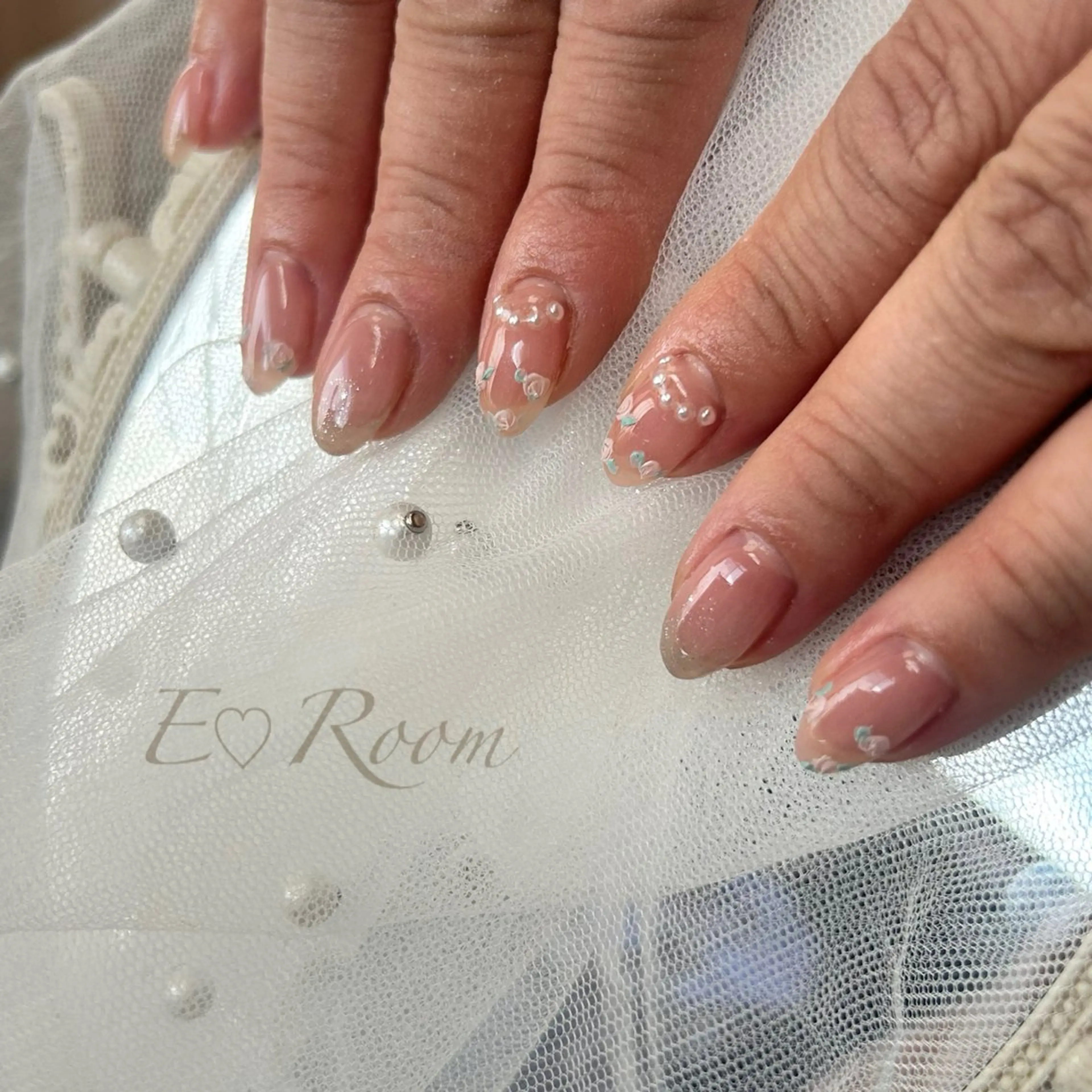 ネイル ハンドネイル E♡Room Erikoのネイルデザイン