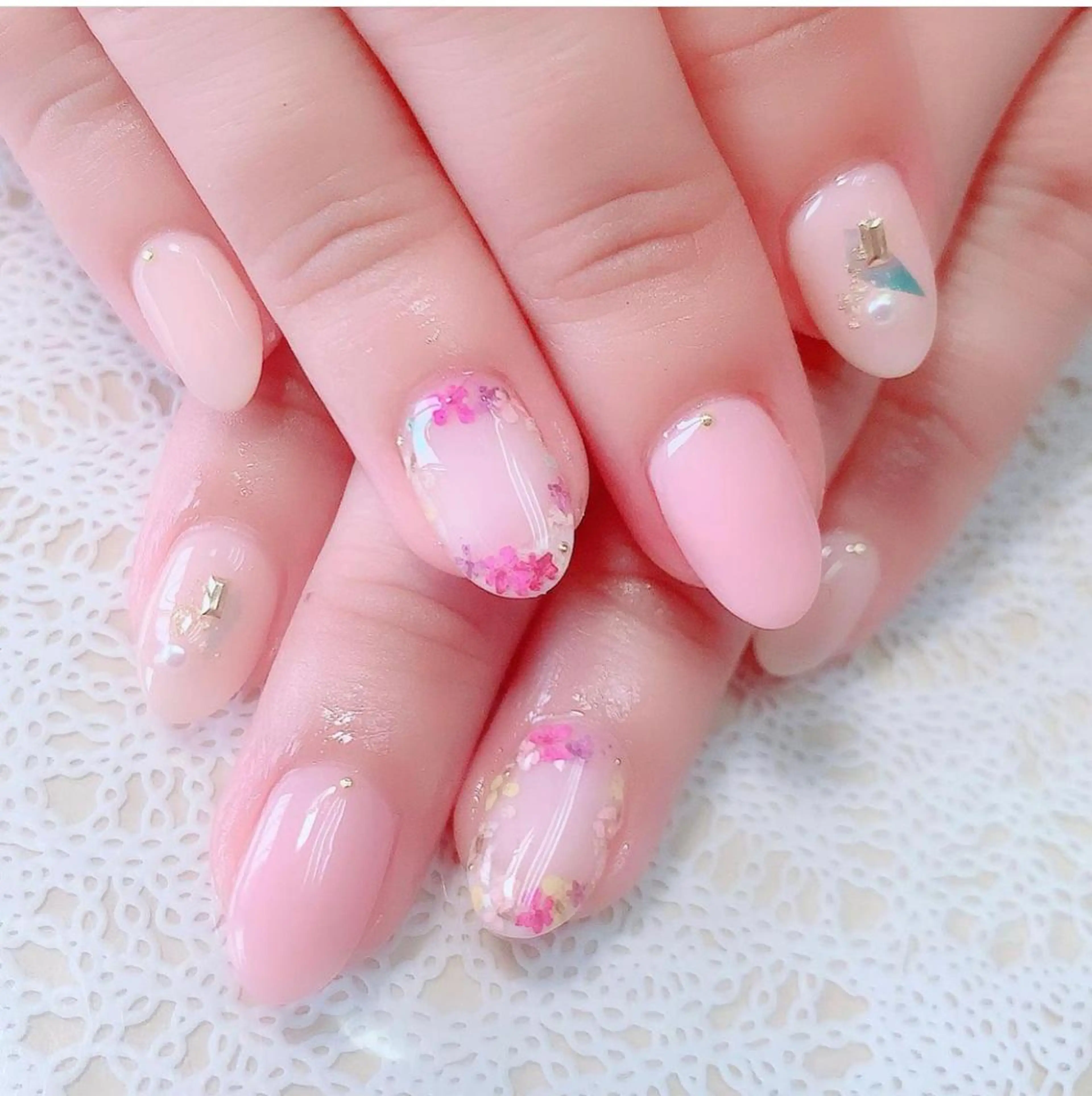 ネイル nailsalon Fluaのネイルデザイン