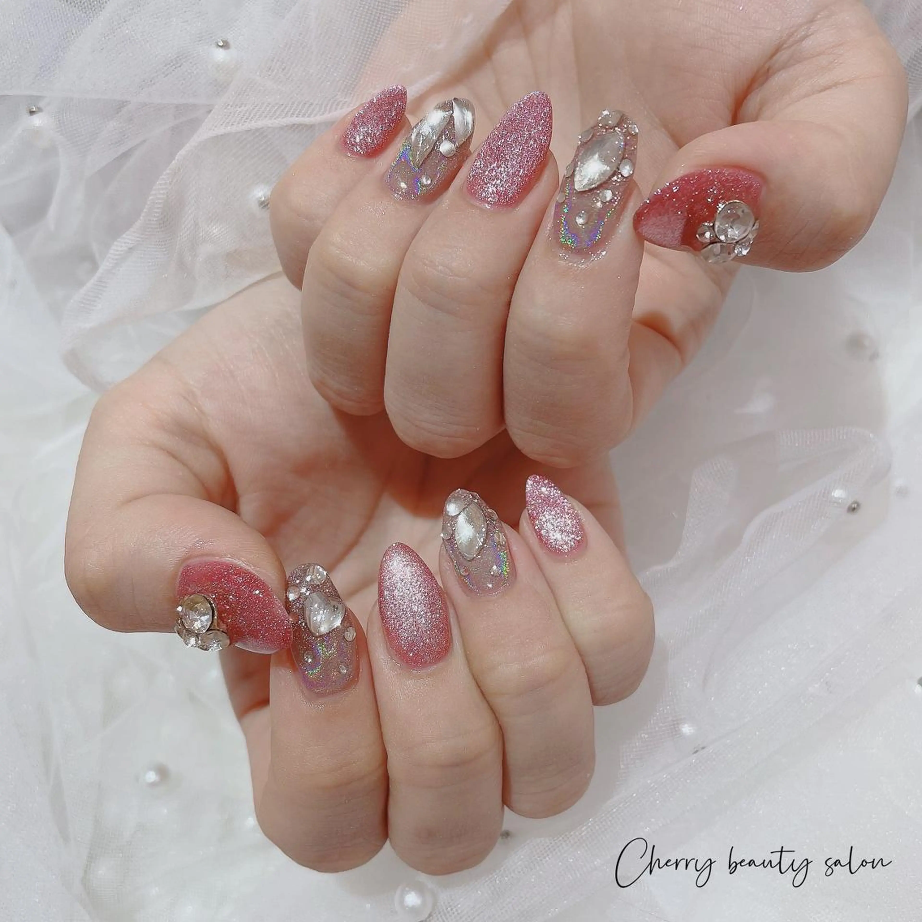 ネイル SAKURA 🍒のネイルデザイン