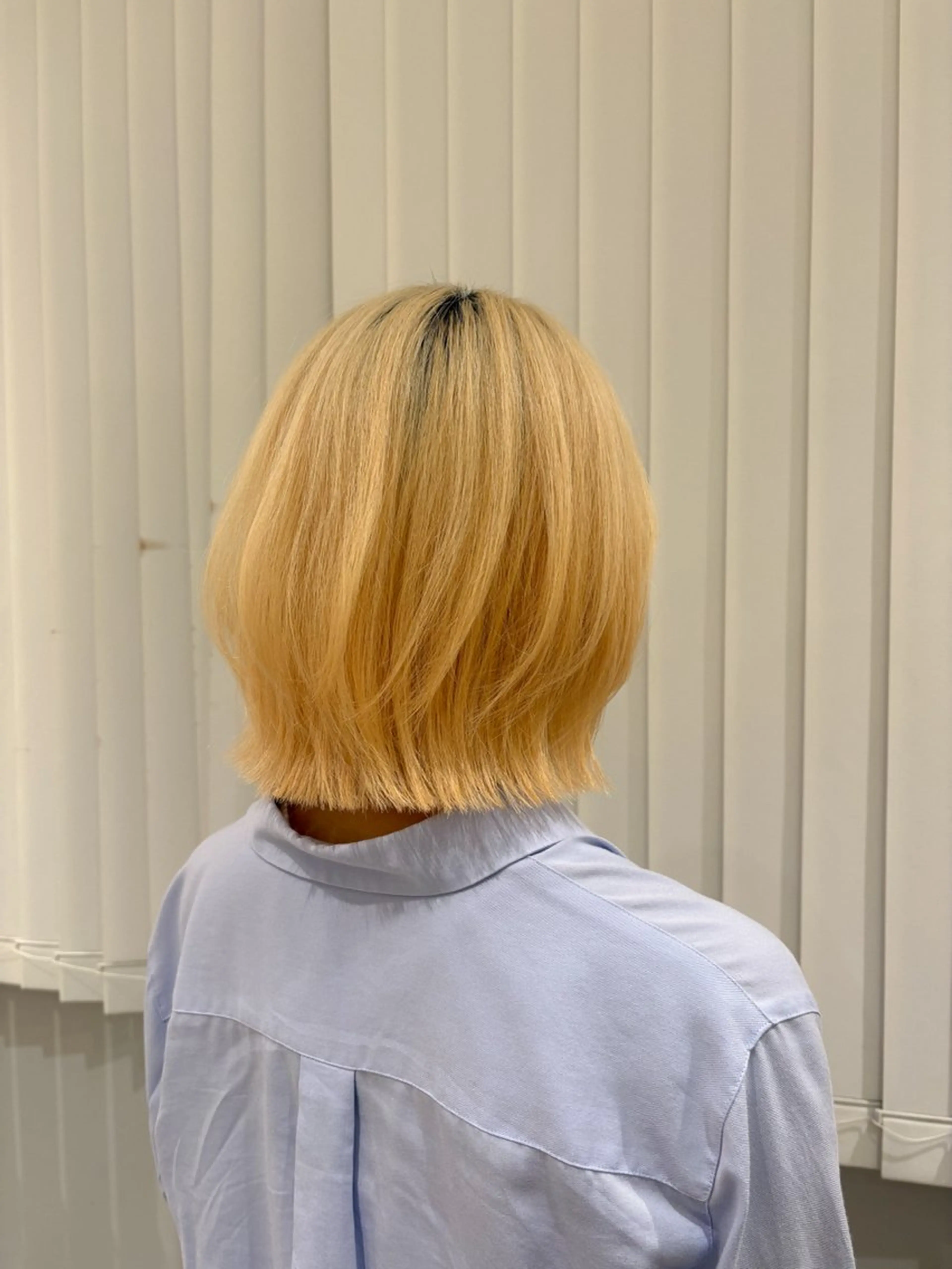 ミディアム 落合 美穂のヘアスタイル