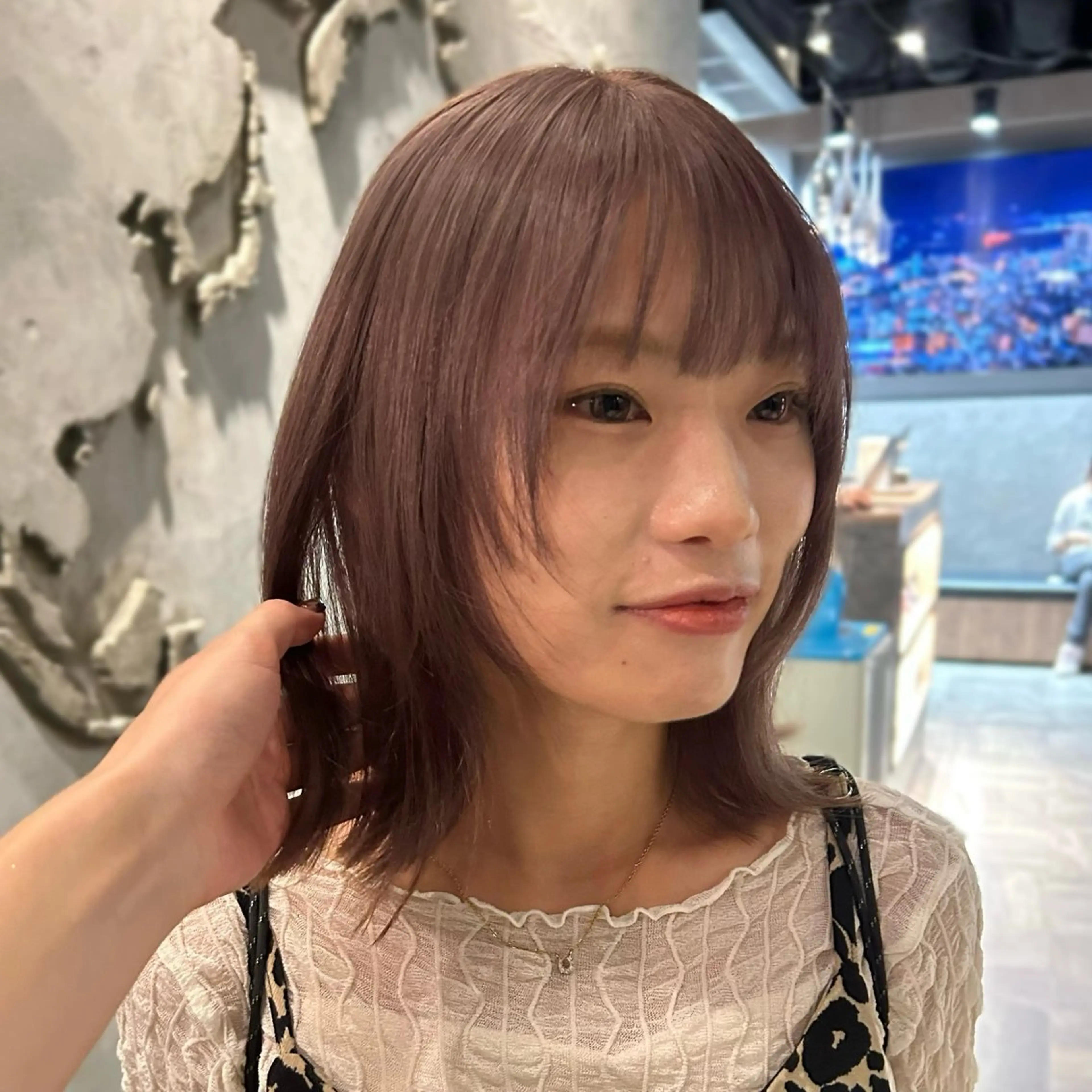 ミディアム カラー カット ヘアカラー トリートメント このか/似合わせ/ 透明感/ダブルカラーのヘアスタイル