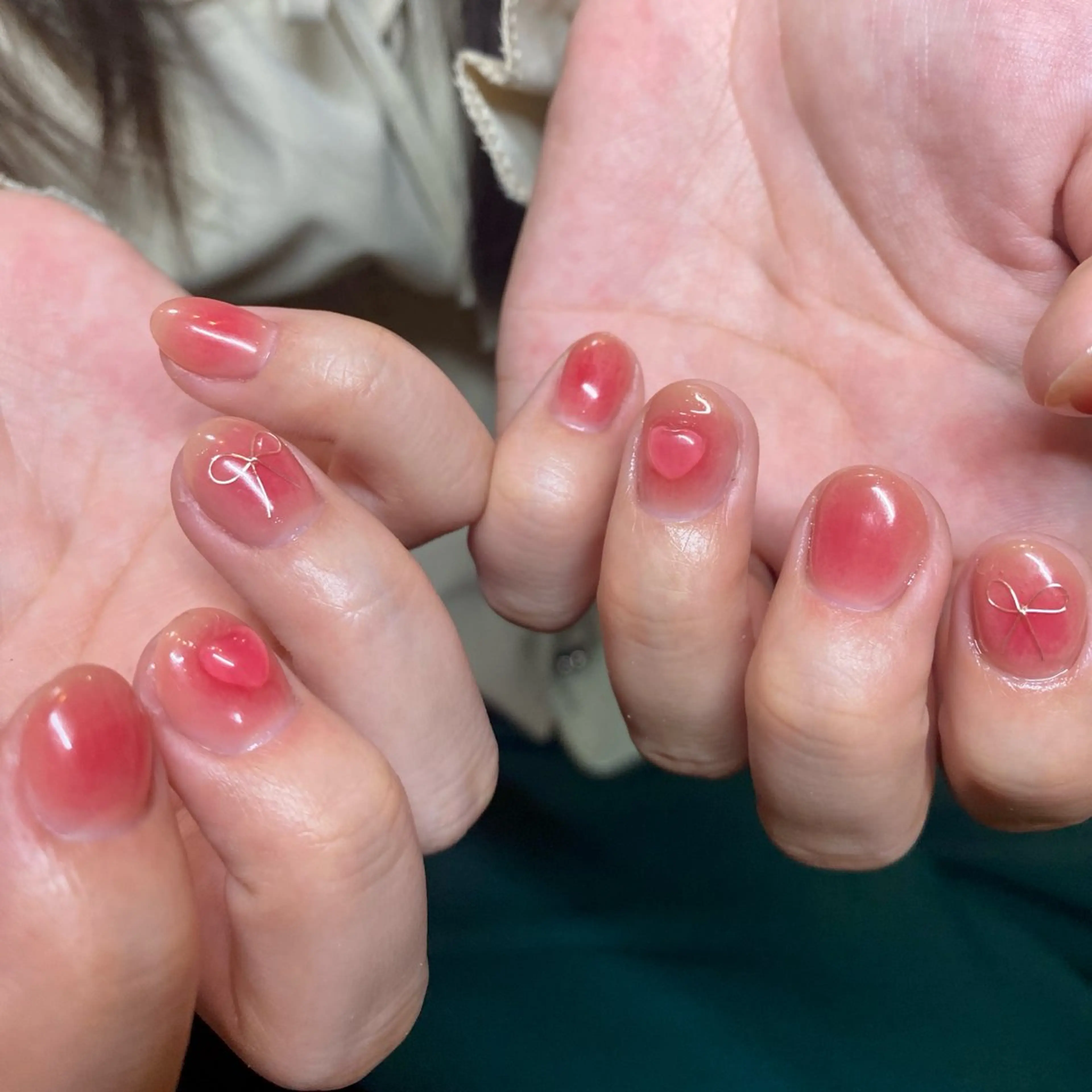 ネイル チークネイル ピンク ショートネイル ハンドネイル ハンドケア 🎀NAIL🎀 AI🪄︎︎◝✩のネイルデザイン