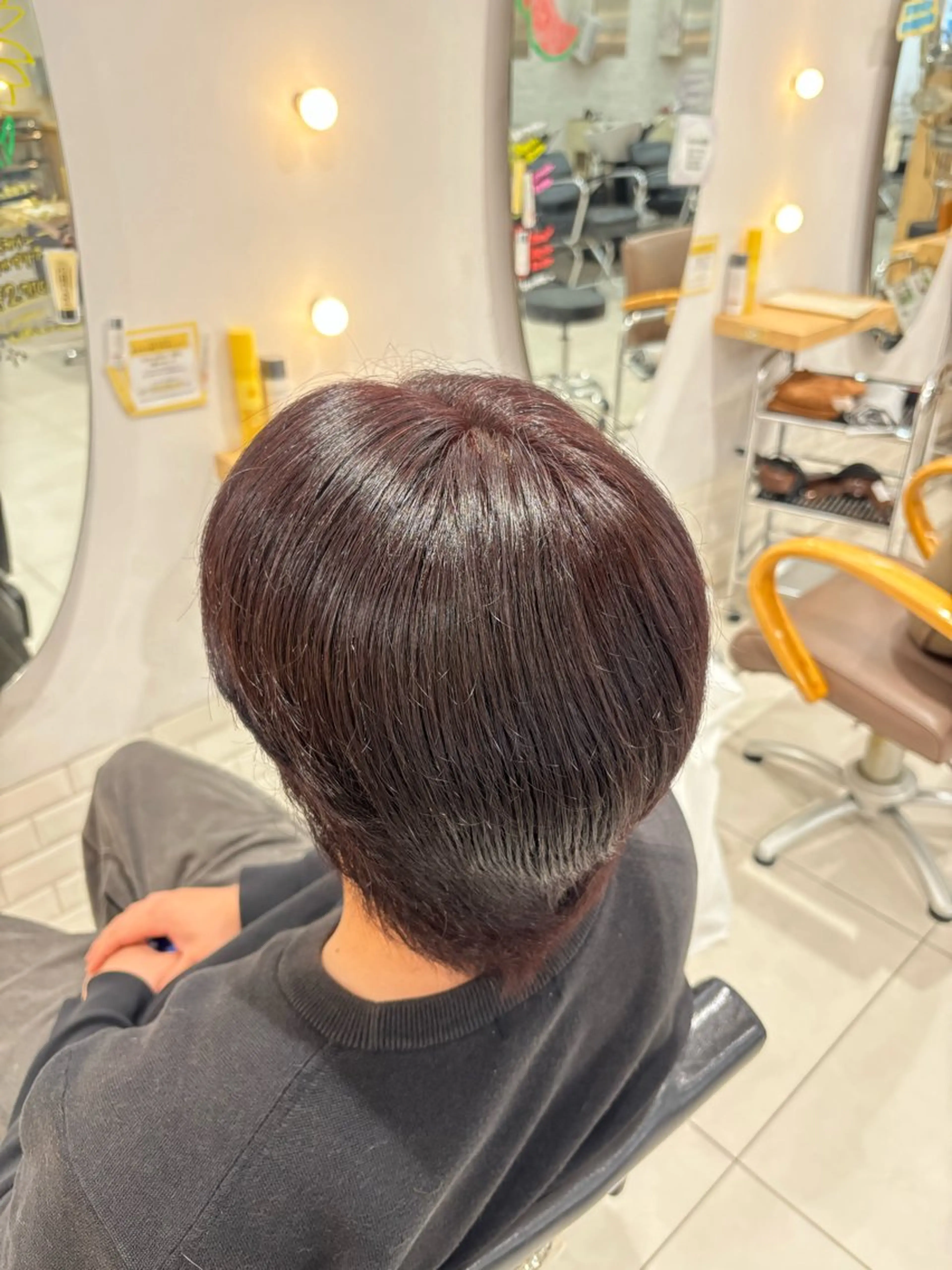 ショート カラー メンズ 小室 光瑠のヘアスタイル