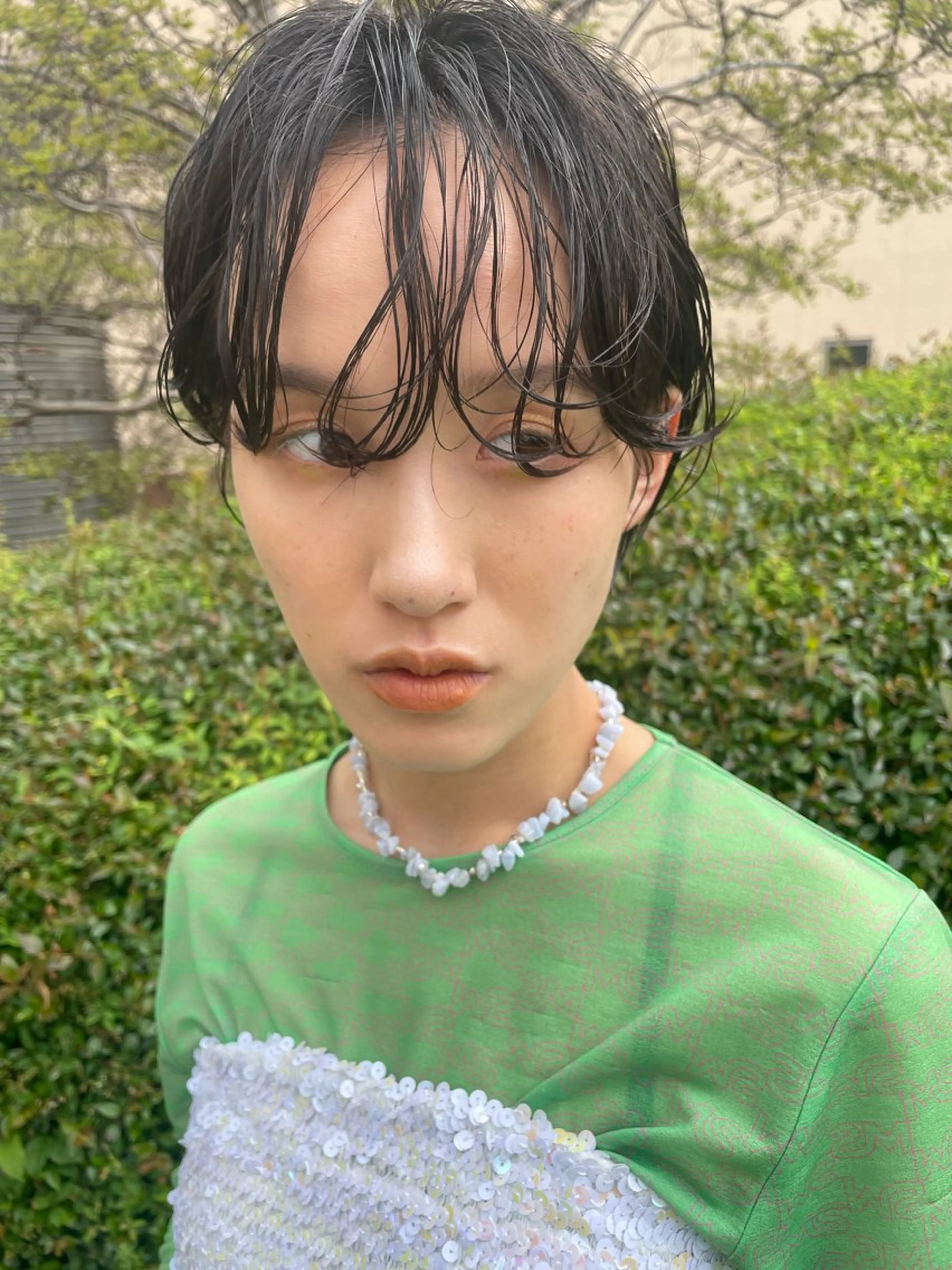 ミディアム カラー パーマ ヘアアレンジ メンズ ミディアムパーマ メンズブリーチ メンズパーマ メンズウルフカット ブリーチ カット ヘアカラー トリートメント tatsumi/ボブ ウルフ/レイヤーのヘアスタイル