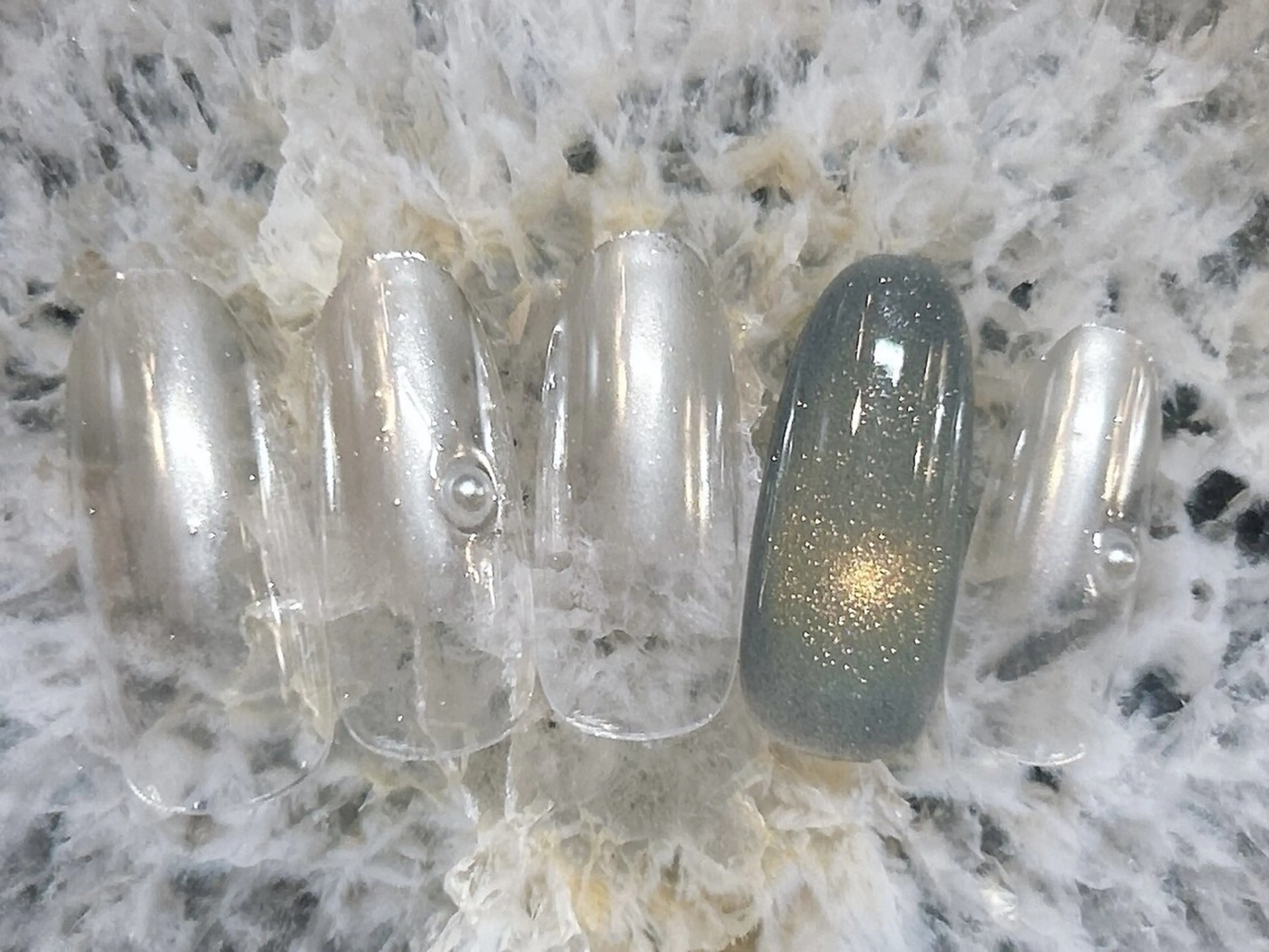 ネイル シンプルネイル aimer tomomiのネイルデザイン