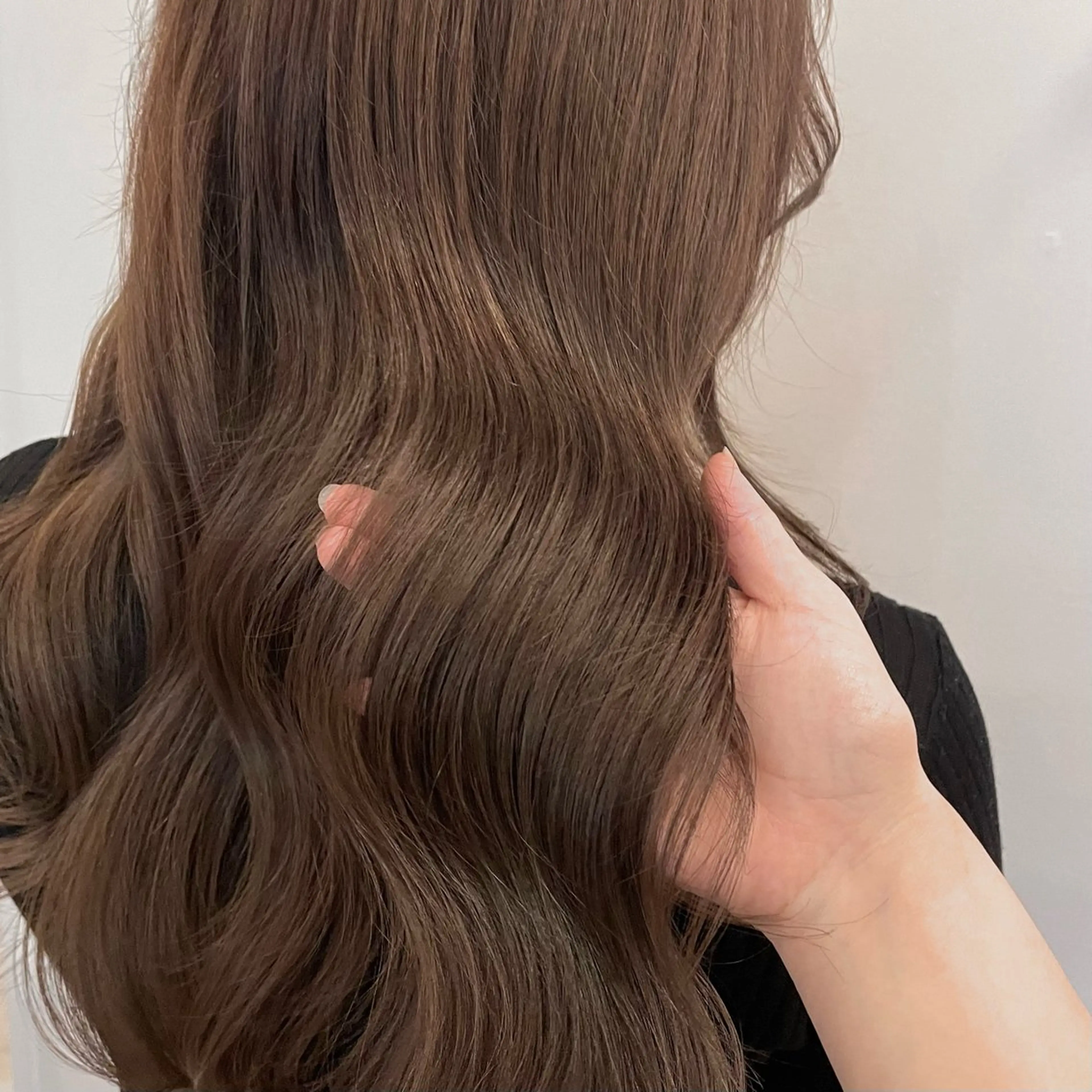 ロング ヘアカラー Clipperループ所属・スダ ユキナ 髪質改善水素カラーのヘアスタイル