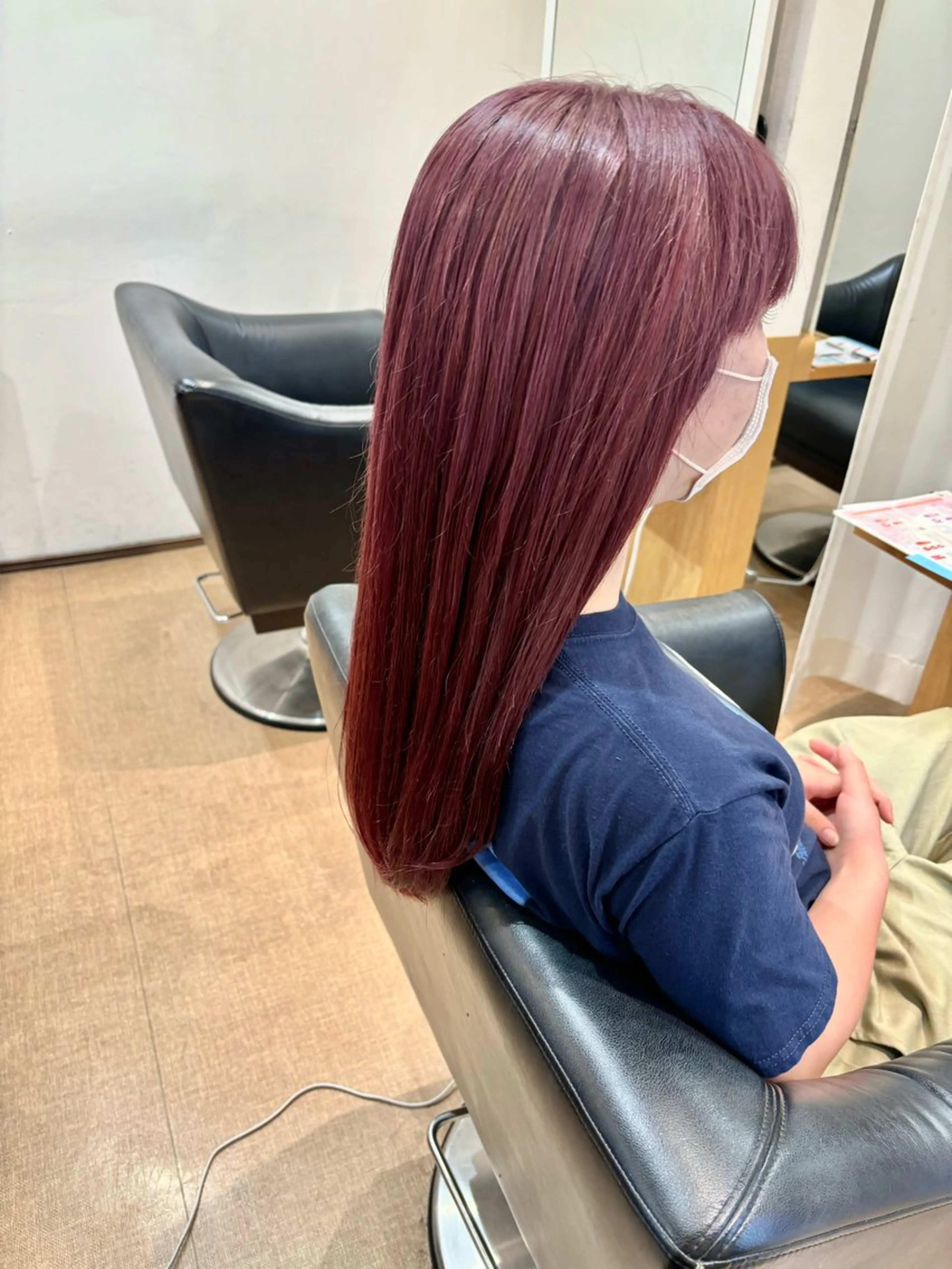 セミロング カラー ベージュカラー ブリーチ イヤリングカラー イルミナカラー ピンクカラー ヘアカラー 秋山知穂🌸縮毛矯正 ショートお任せ🌸のヘアスタイル