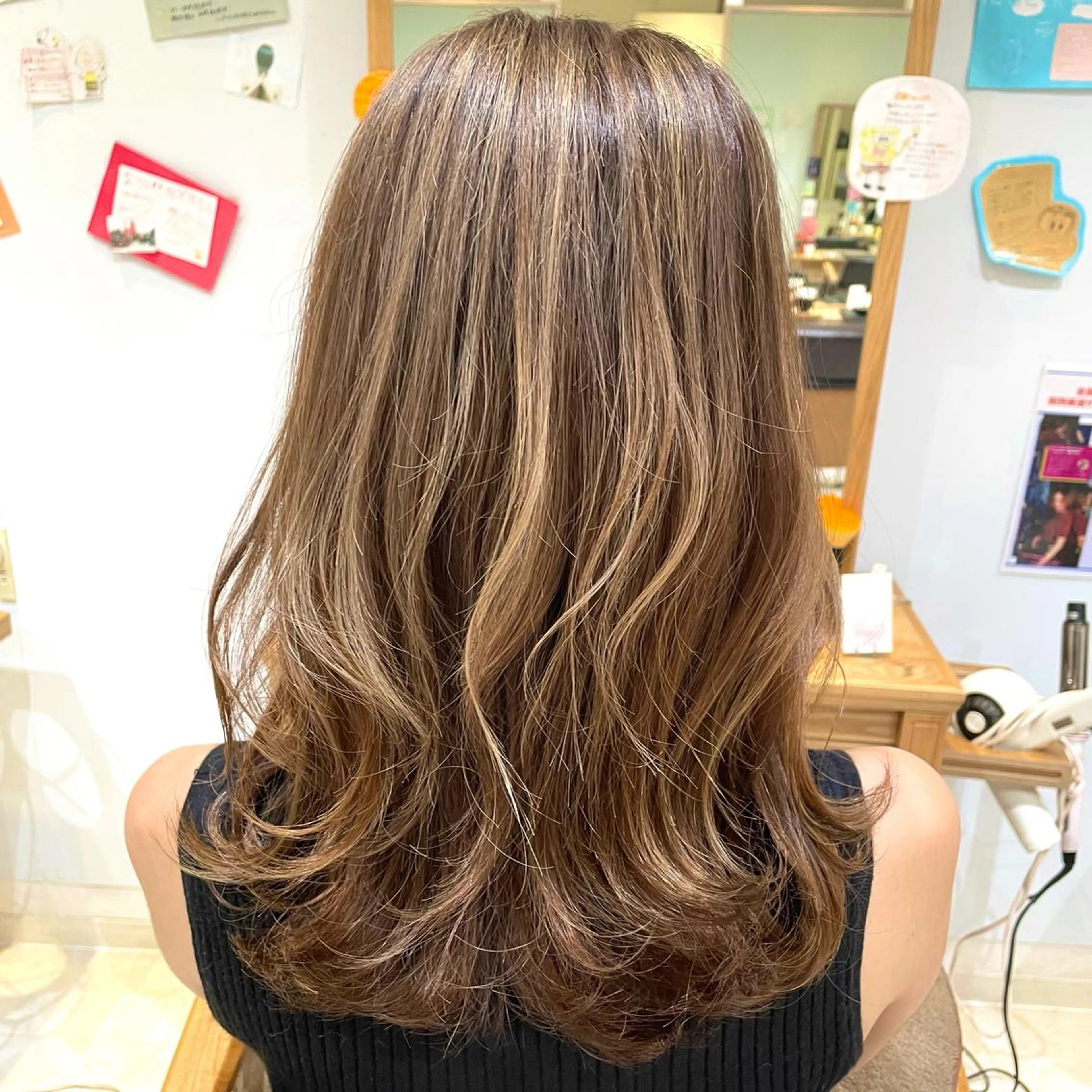 セミロング カラー 心斎橋/ブリーチなし 髪質改善/レイヤーのヘアスタイル