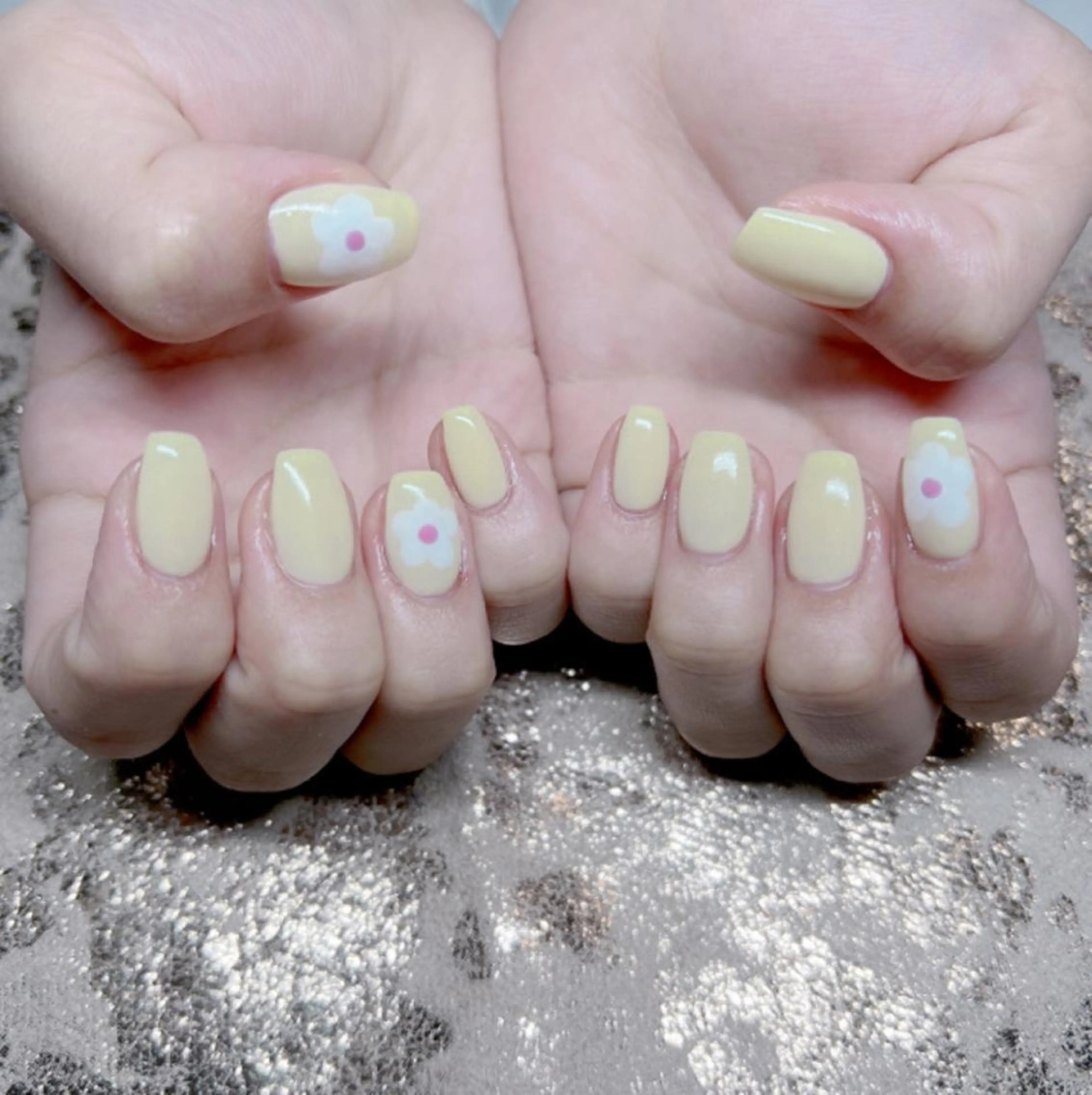 ネイル 個室ネイルサロンDolly Girl〜ドーリーガール〜所属・DollyGirl KYOKOのネイルデザイン