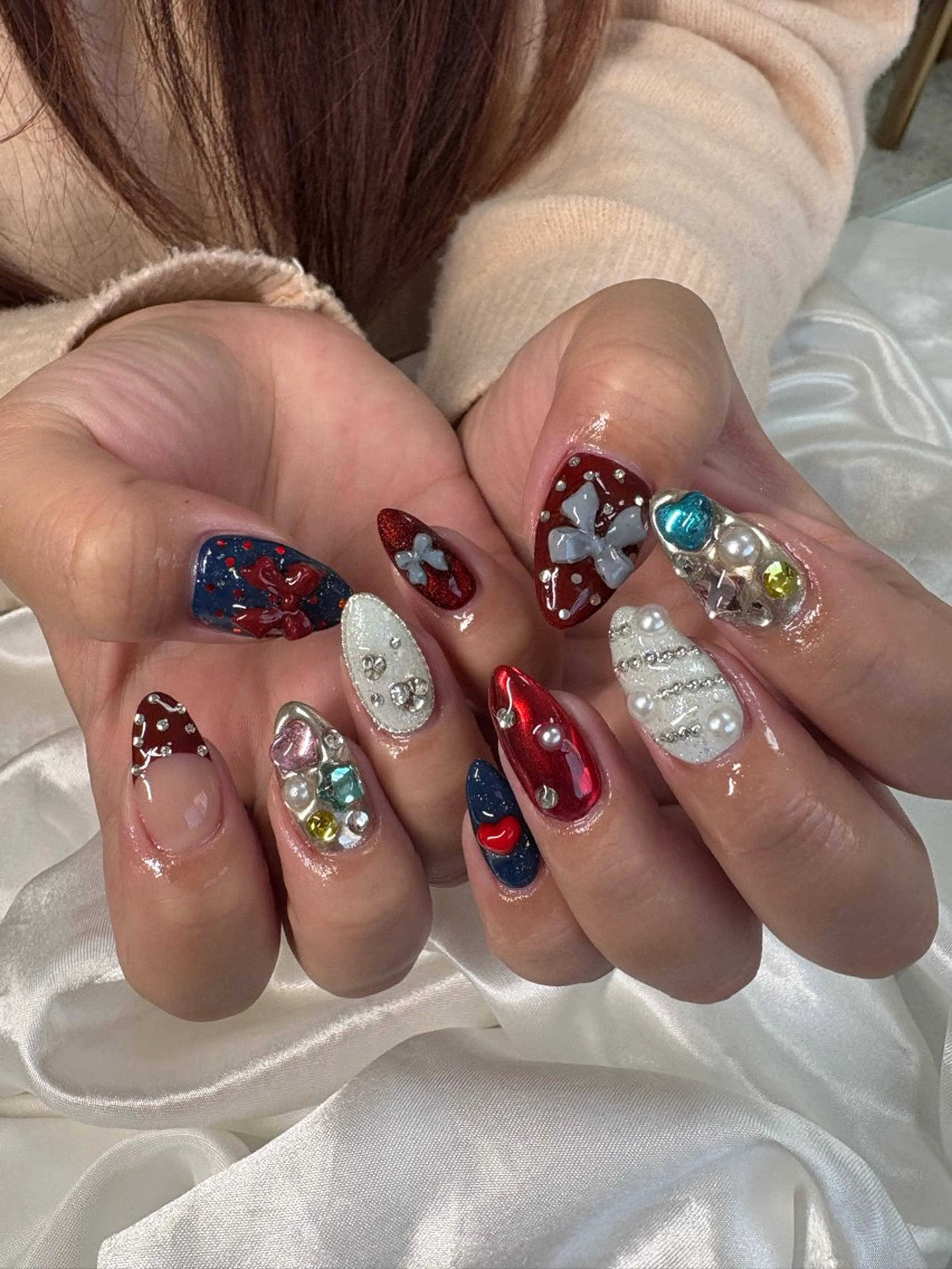 ネイル キラキラネイル ロングネイル ハンドネイル celica所属・松田 由真のネイルデザイン