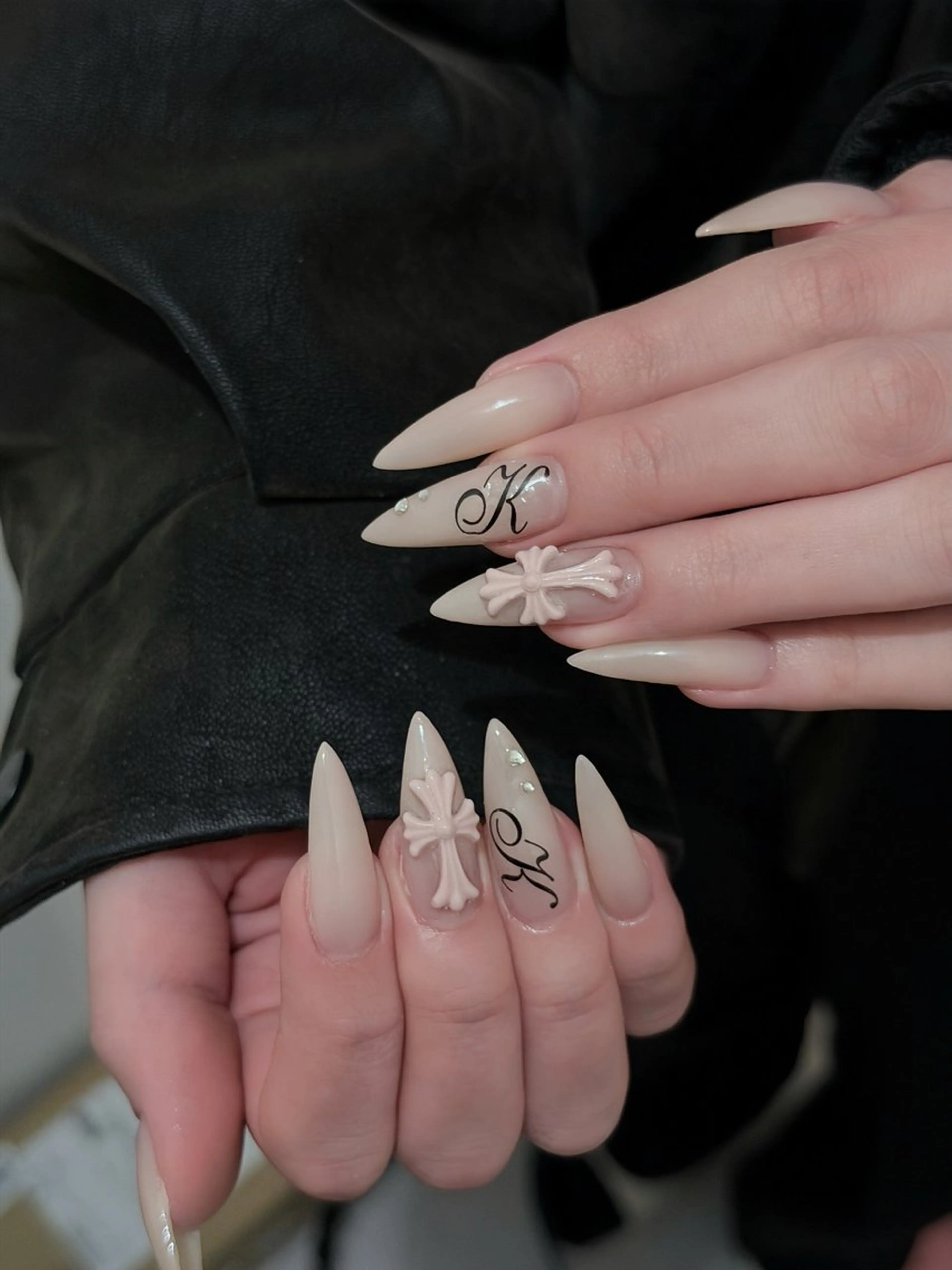 ネイル オーロラネイル ボルドー ブラウン 氷ネイル・うるうるネイル キラキラネイル ハンドネイル Julli ジュリのネイルデザイン